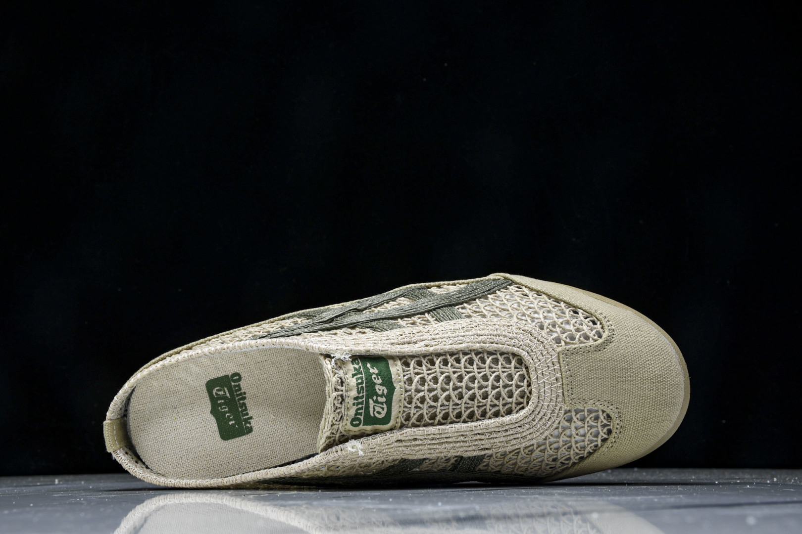 Tiger 尺码35-45

纯原版出品-Onitsuka Tiger鬼塚虎 Mexico 66 Sab