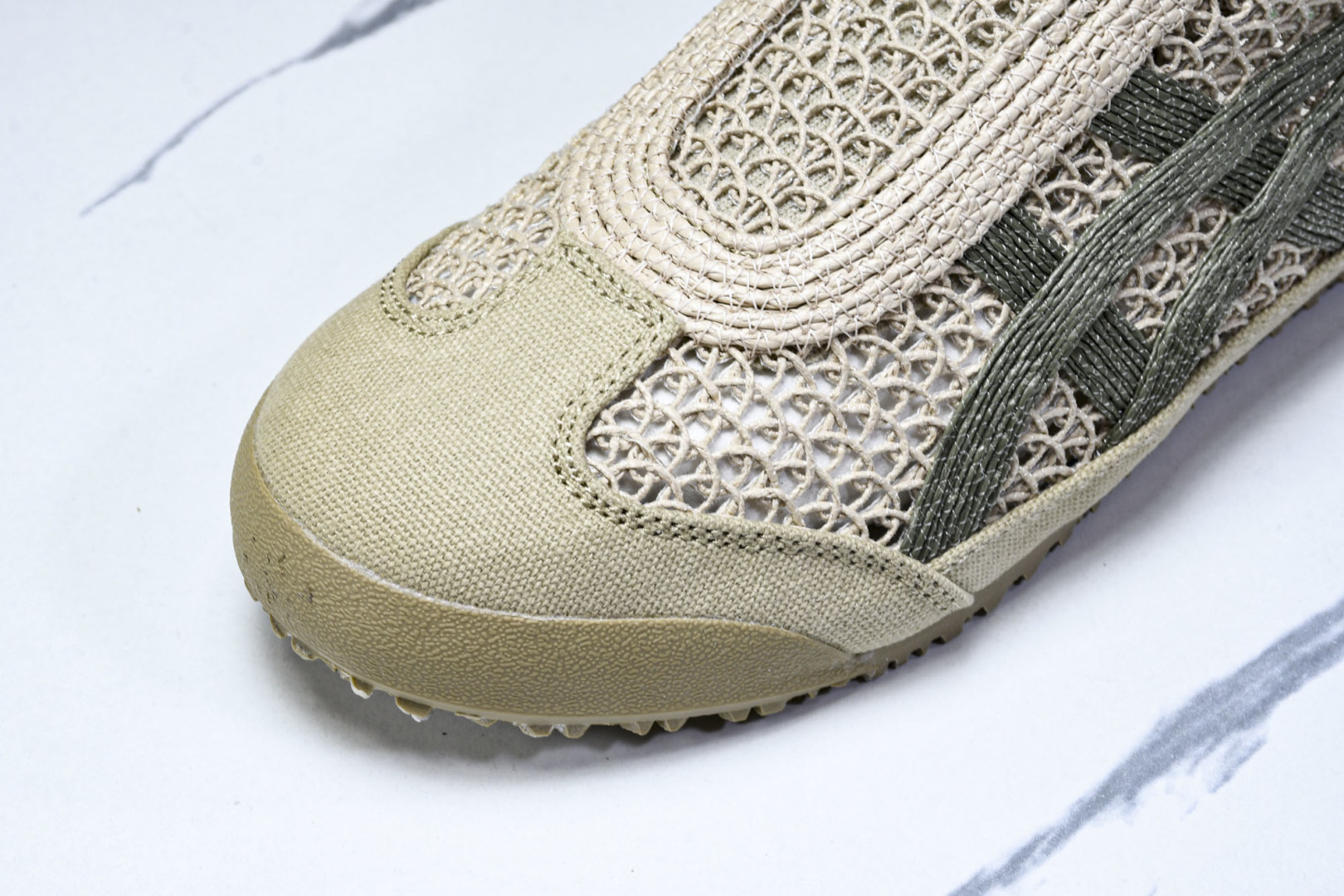 Tiger 尺码35-45

纯原版出品-Onitsuka Tiger鬼塚虎 Mexico 66 Sab