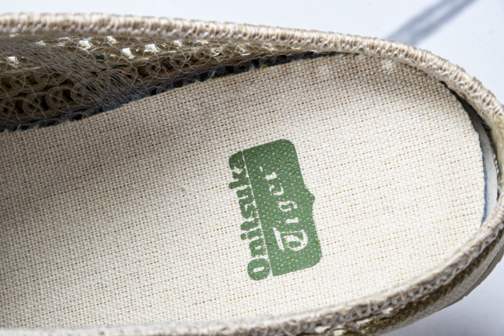 Tiger 尺码35-45

纯原版出品-Onitsuka Tiger鬼塚虎 Mexico 66 Sab