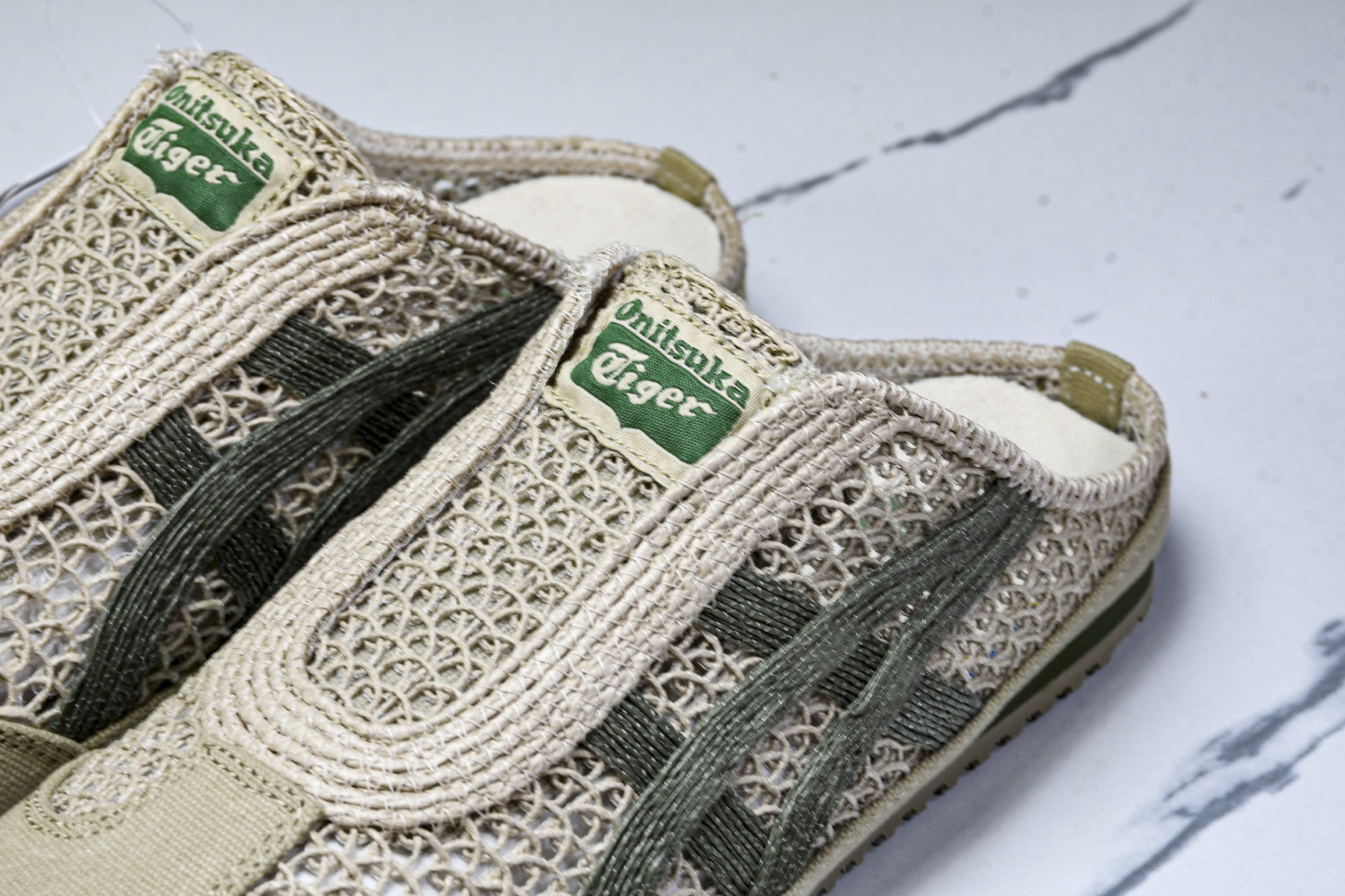 Tiger 尺码35-45

纯原版出品-Onitsuka Tiger鬼塚虎 Mexico 66 Sab