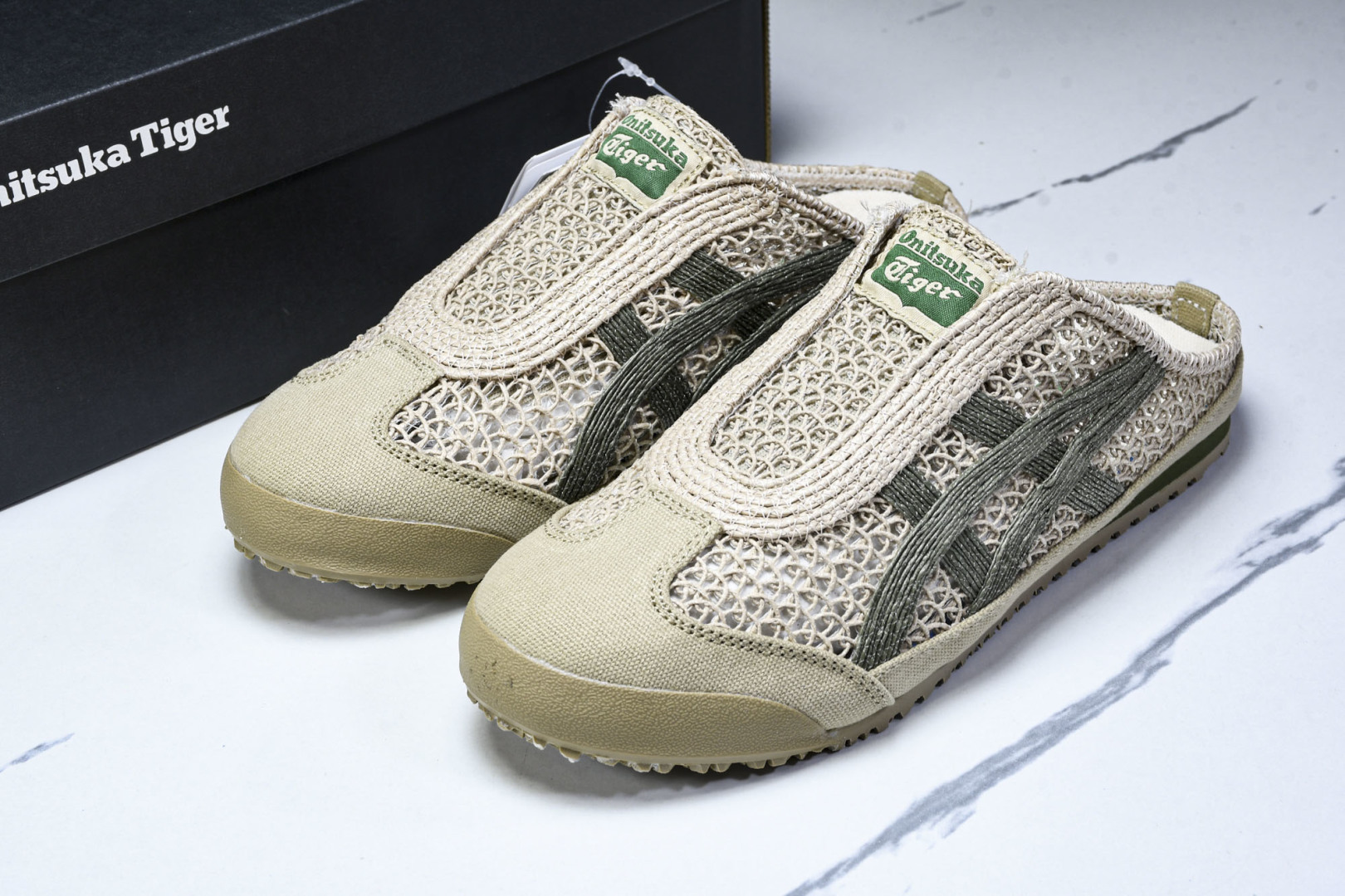 Tiger 尺码35-45

纯原版出品-Onitsuka Tiger鬼塚虎 Mexico 66 Sab