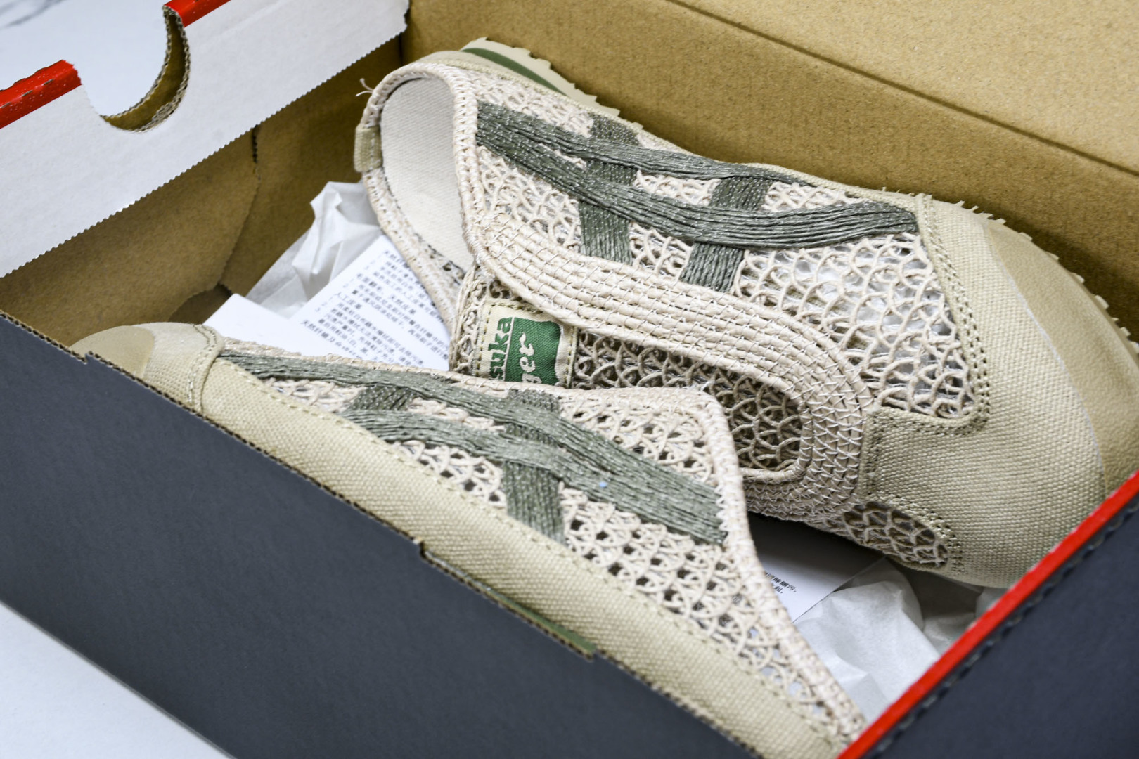 Tiger 尺码35-45

纯原版出品-Onitsuka Tiger鬼塚虎 Mexico 66 Sab