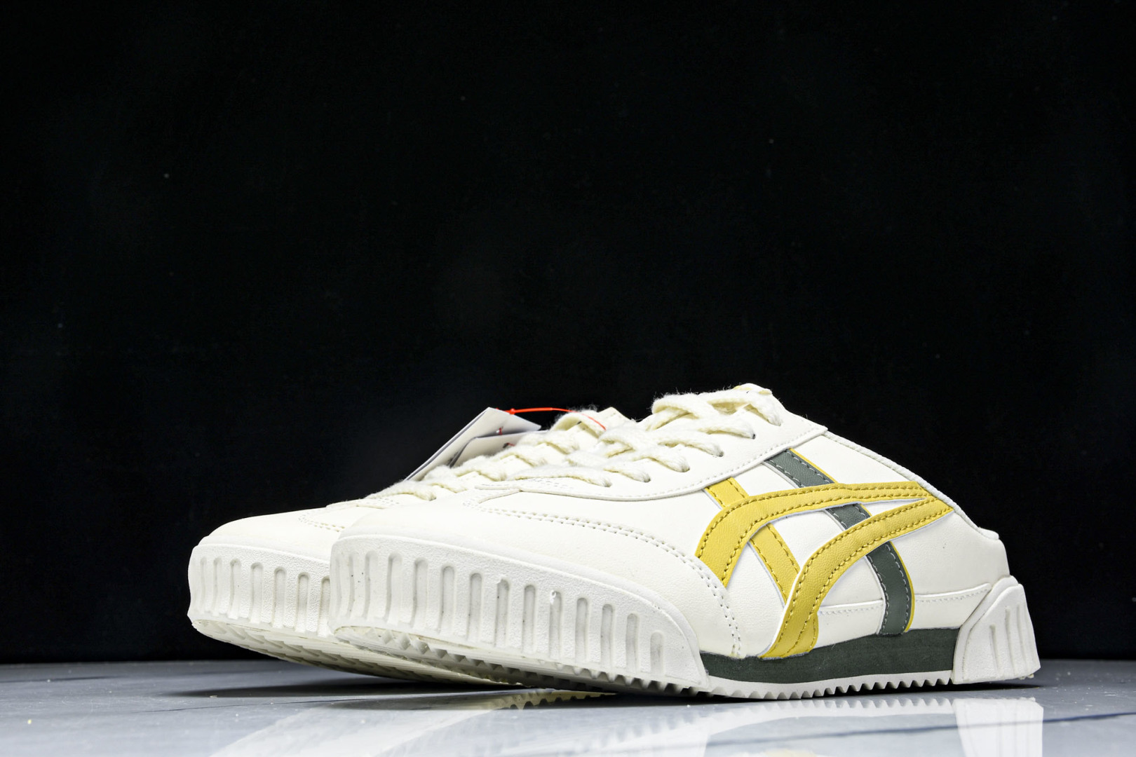 Tiger 尺码35-45

纯原版出品-Onitsuka Tiger鬼塚虎 Mexico 66 Sab