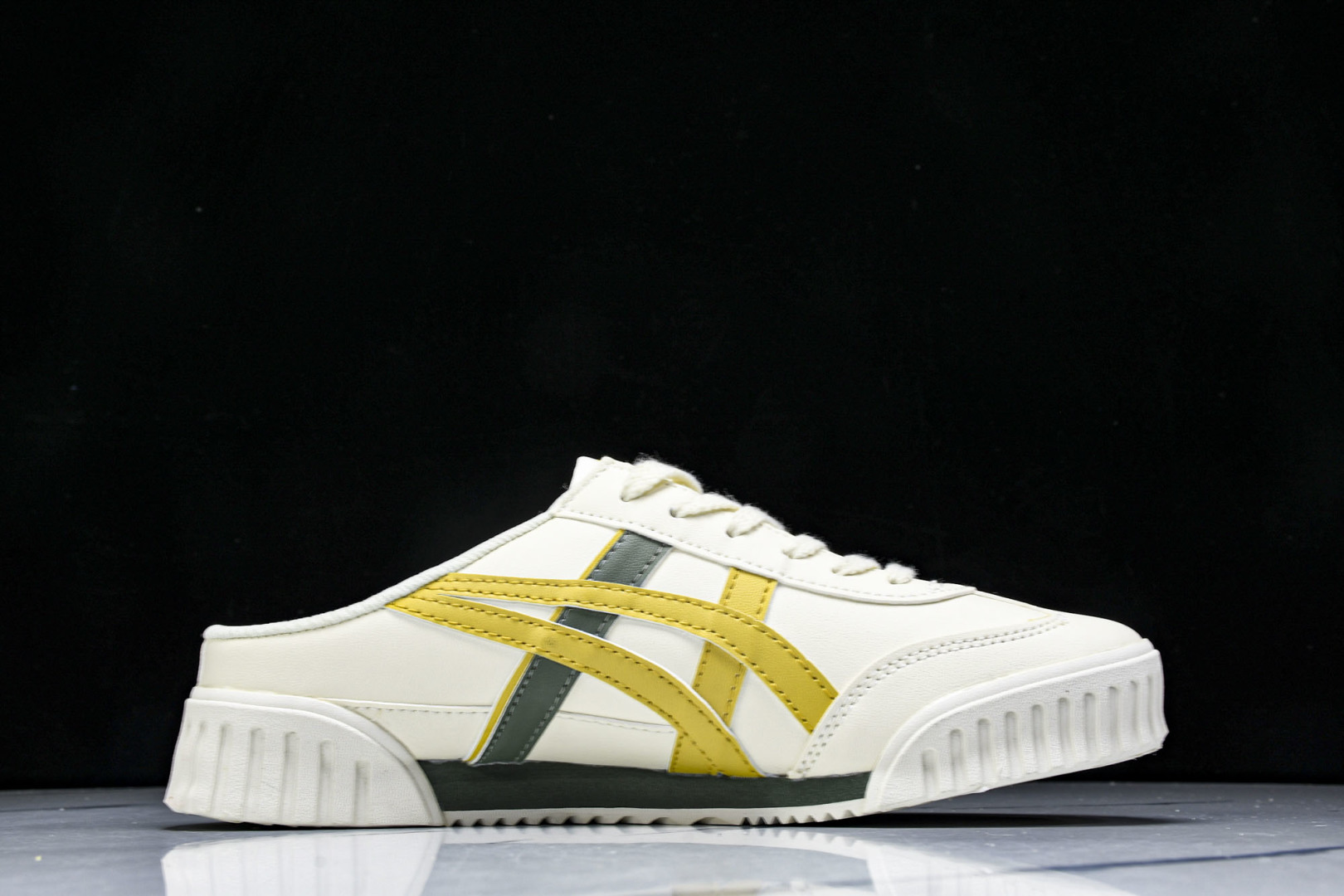 Tiger 尺码35-45

纯原版出品-Onitsuka Tiger鬼塚虎 Mexico 66 Sab