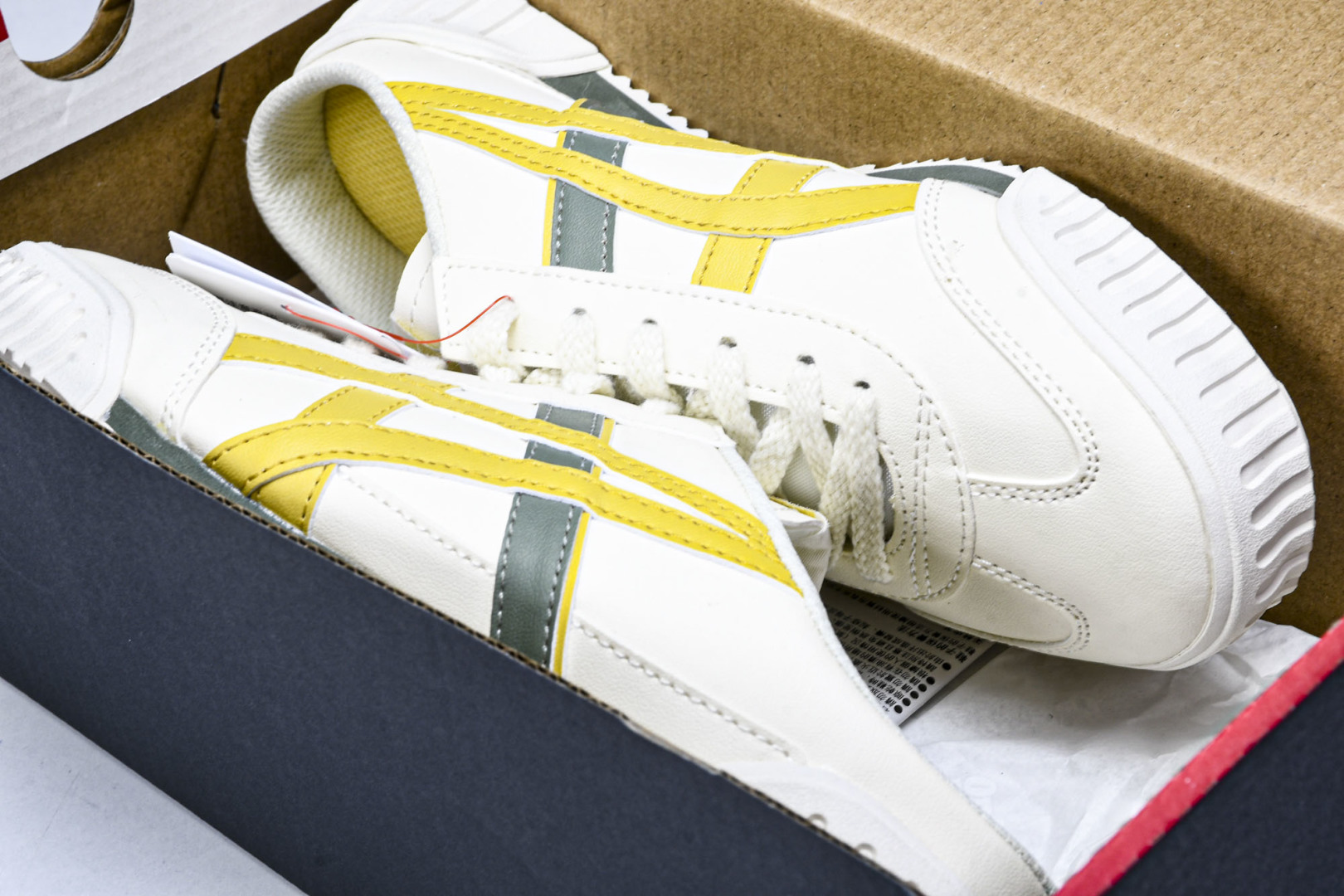 Tiger 尺码35-45

纯原版出品-Onitsuka Tiger鬼塚虎 Mexico 66 Sab
