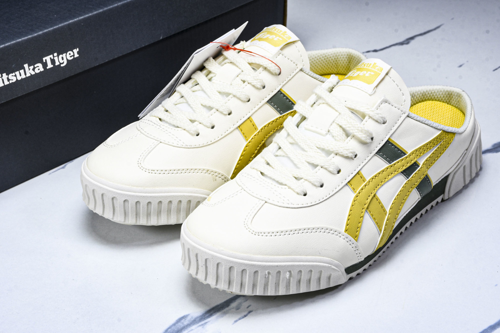 Tiger 尺码35-45

纯原版出品-Onitsuka Tiger鬼塚虎 Mexico 66 Sab
