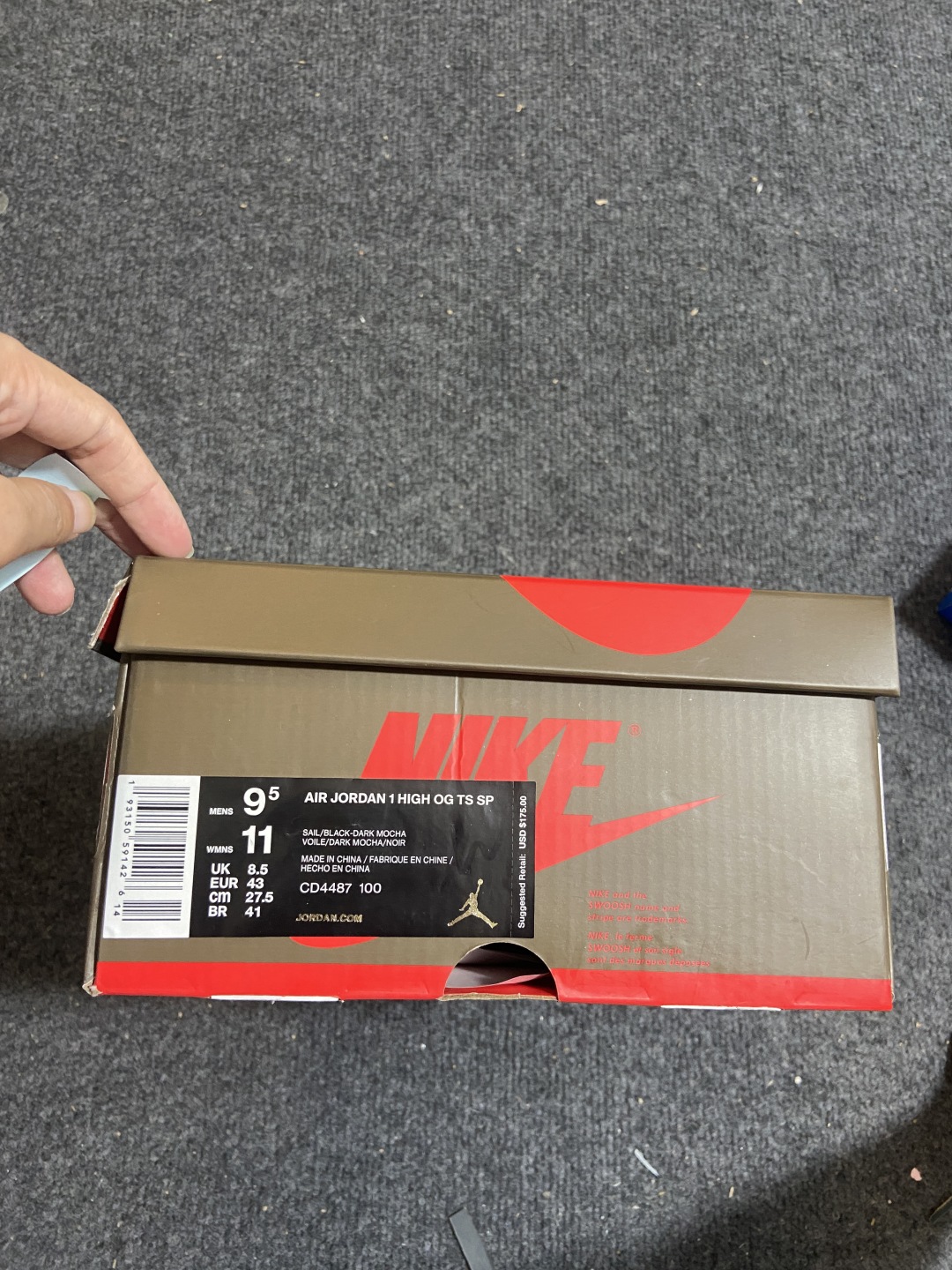 AJ1高帮倒钩 鬼脸 尺码40.5-48.5

纯原版出品-Air Jordan 1 Travis Sc