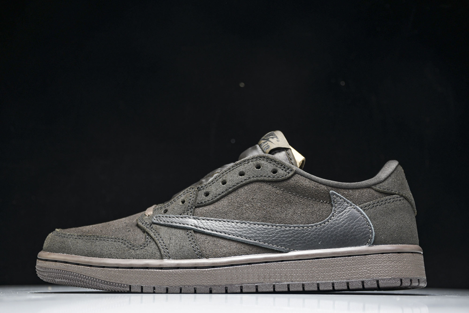 AJ1 Low 尺码36-48.5

纯原出品-Travis Scott x AJ 1 Low OG S