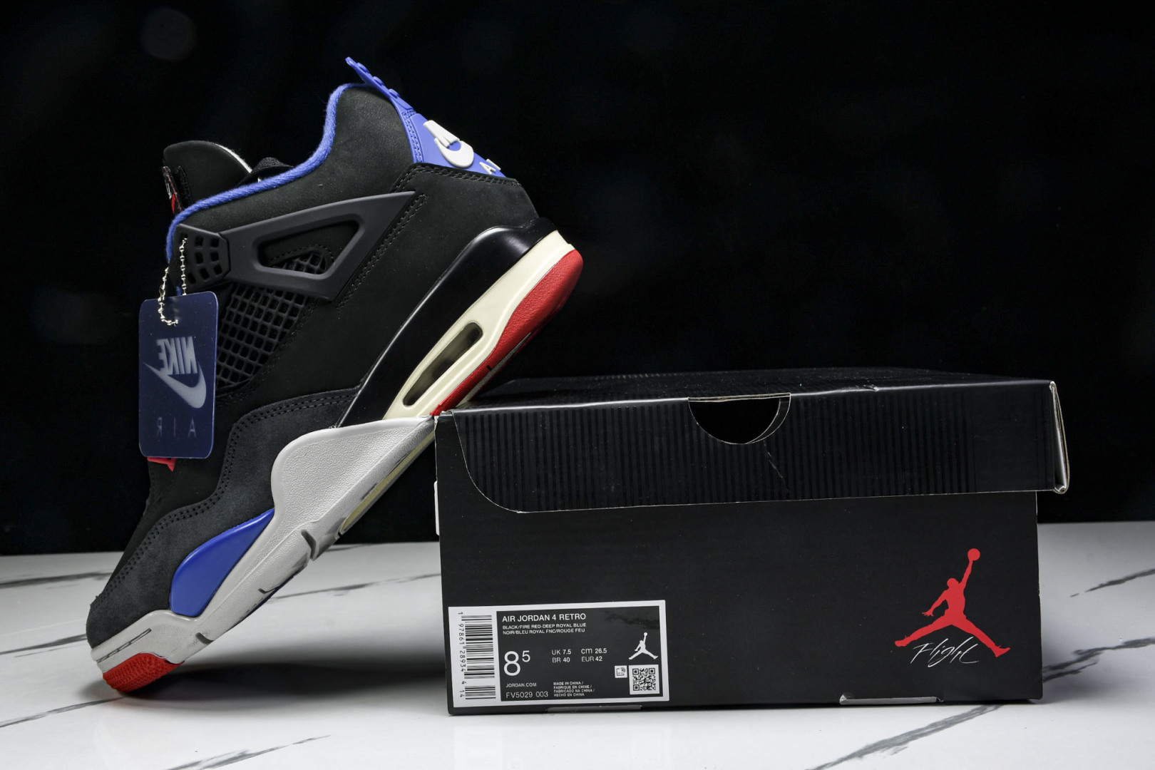 AJ4黑蓝 尺码40-47.5

纯原版出品-Air Jordan 4 Retro Rare Air 稀