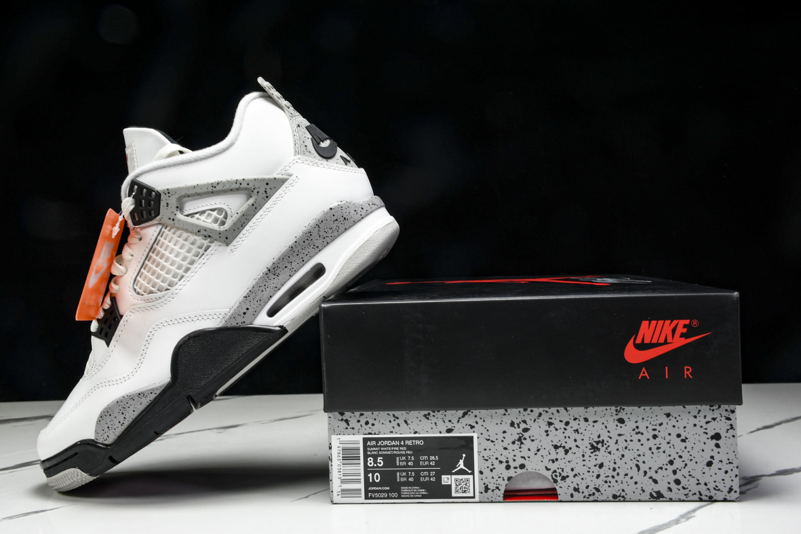 AJ4白水泥 尺码40.5-48.5

纯原出品-Air Jordan 4 Retro White Ce