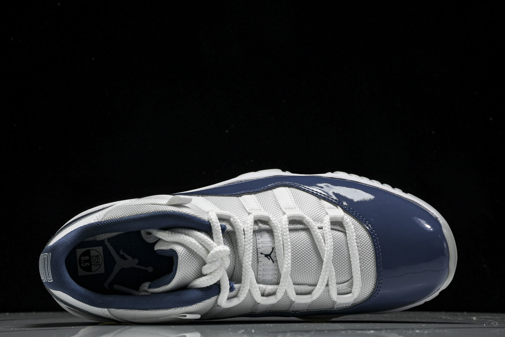 AJ11白蓝 尺码40-48.5

纯原版出品-Air Jordan 11 Low“Diffused B
