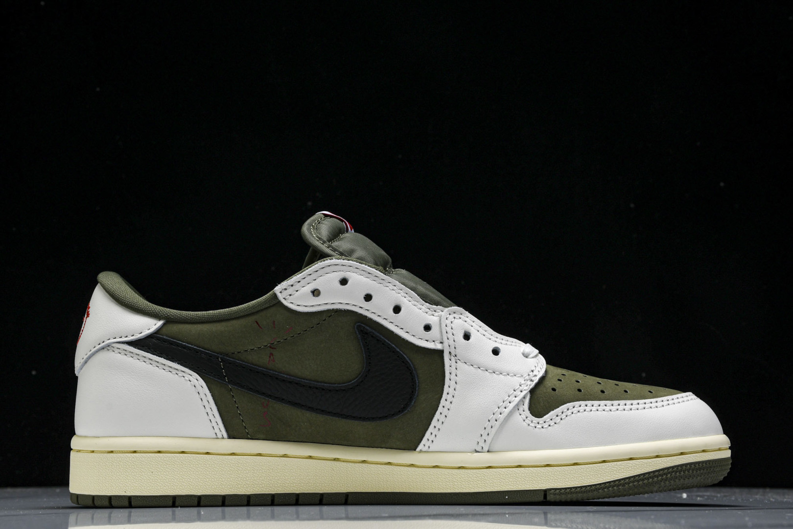 AJ1 Low 尺码36-48.5

纯原出品-Travis Scott x Air Jordan 1 