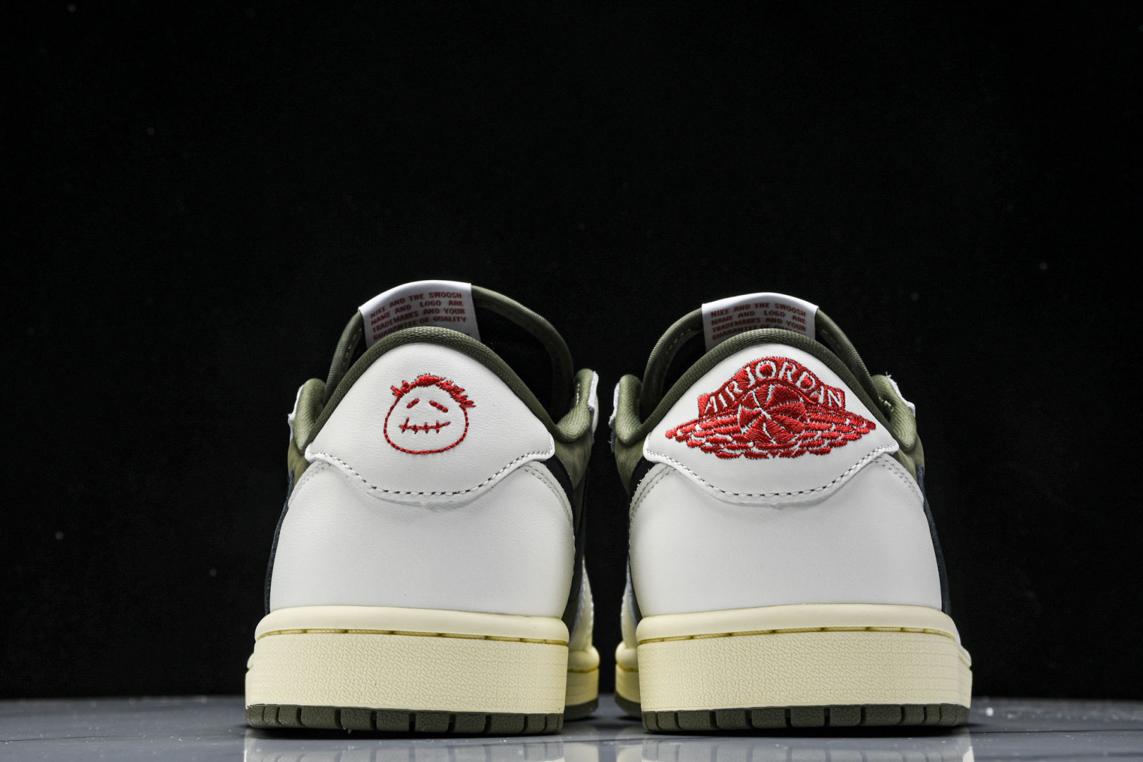 AJ1 Low 尺码36-48.5

纯原出品-Travis Scott x Air Jordan 1 