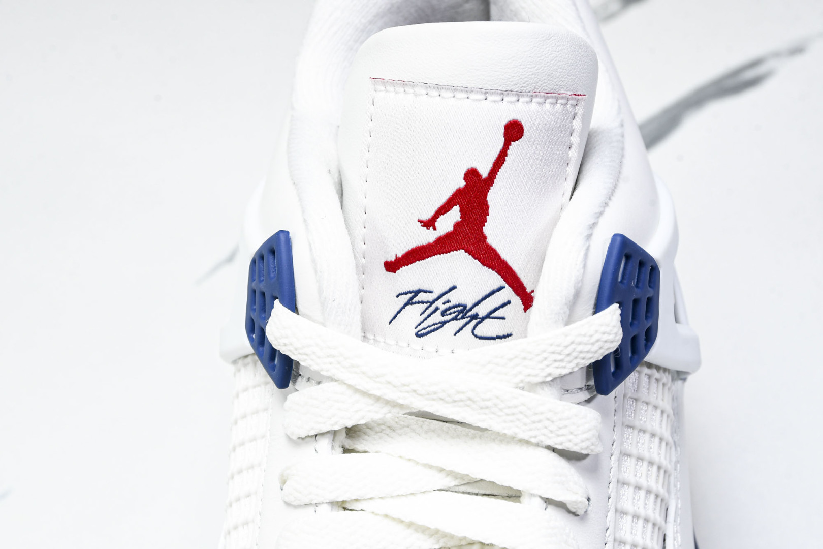 AJ4 尺码40-48.5

纯原版出品-Air Jordan 4 Retro SB Navy 海军蓝 
