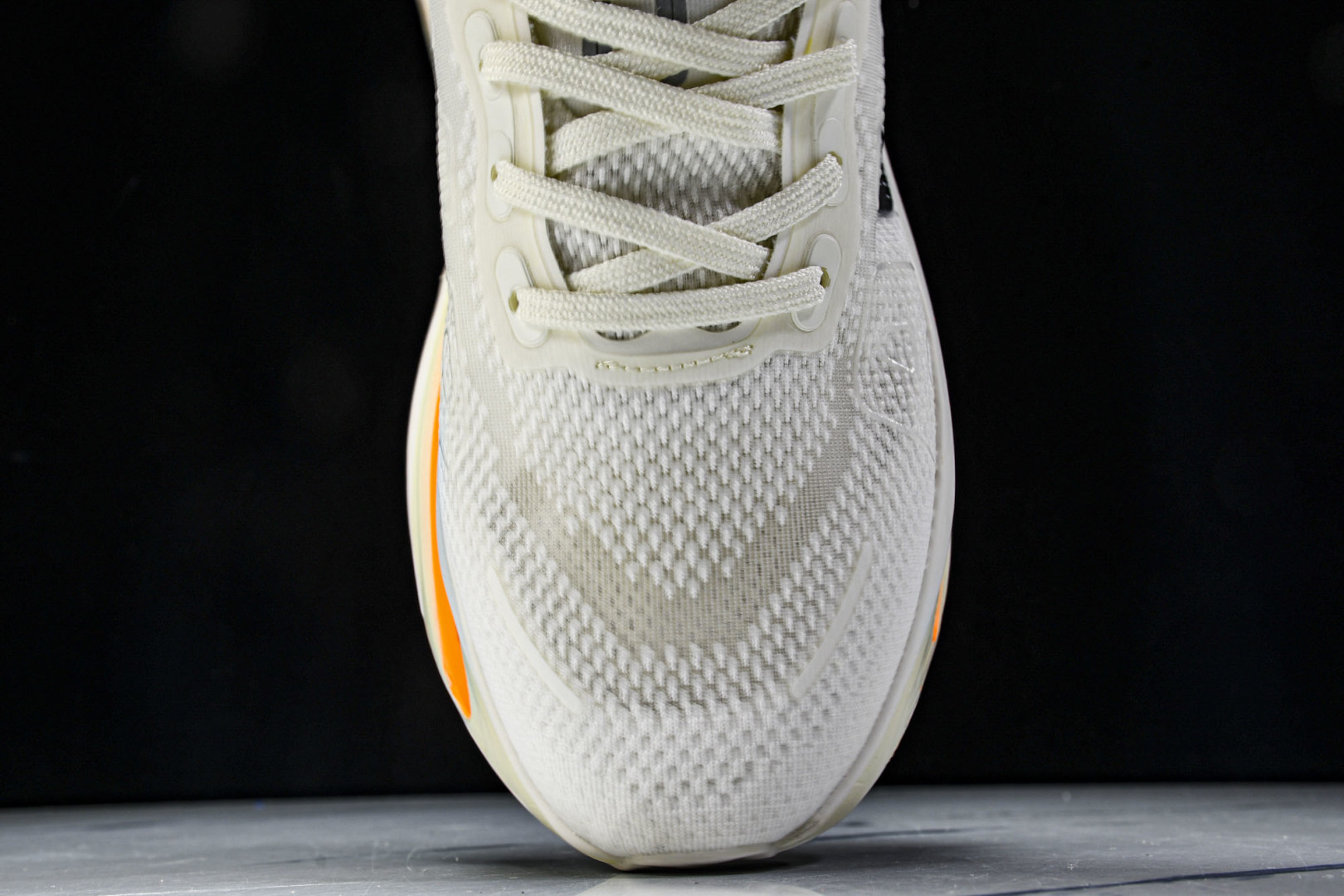 Zoom 尺码36-45

纯原版出品-Air Zoom Premium 耐克网面厚底气垫跑鞋 FN84