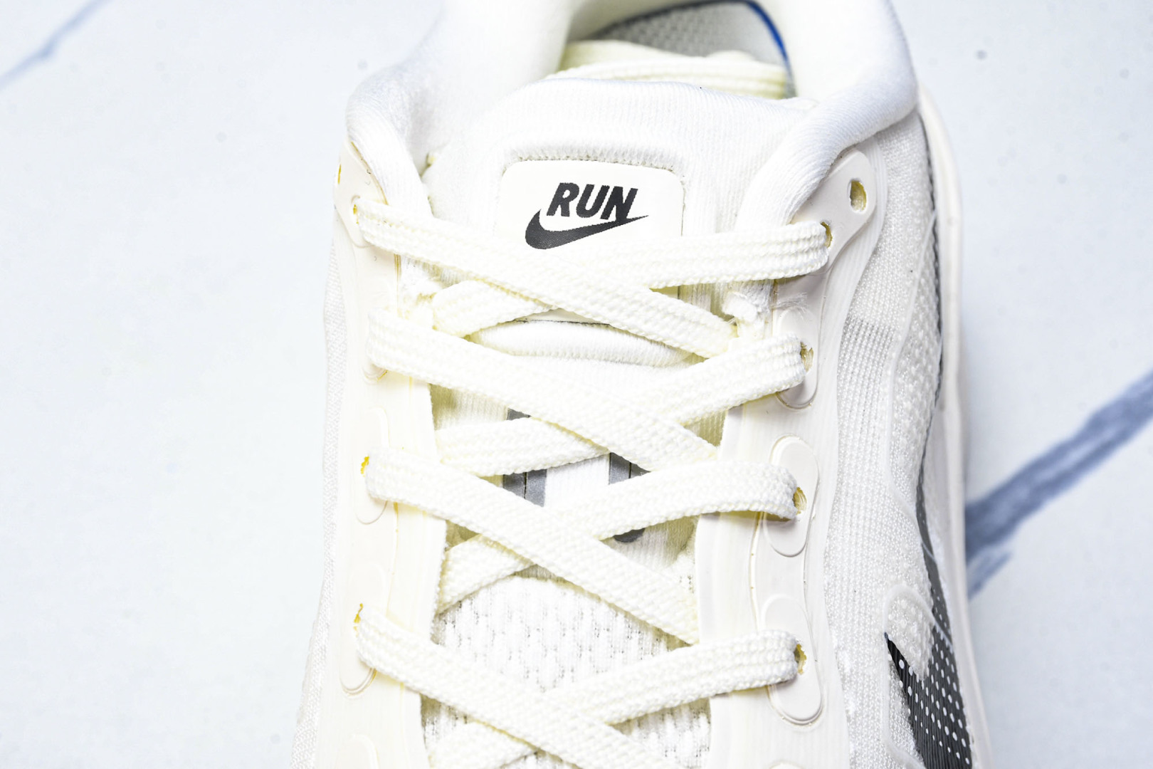 Zoom 尺码36-45

纯原版出品-Air Zoom Zoom Premium 耐克网面厚底气垫跑鞋