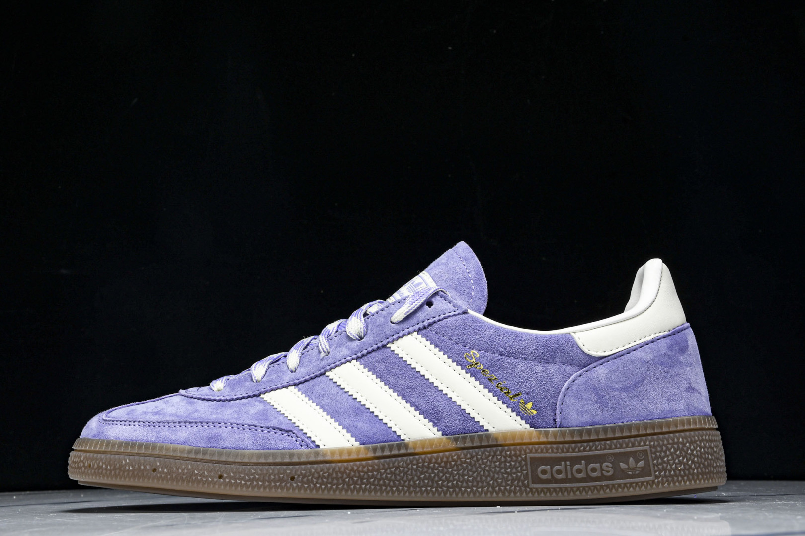Originals 尺码36-45

纯原版出品-Handball SPezial 阿迪达斯经典款复古休