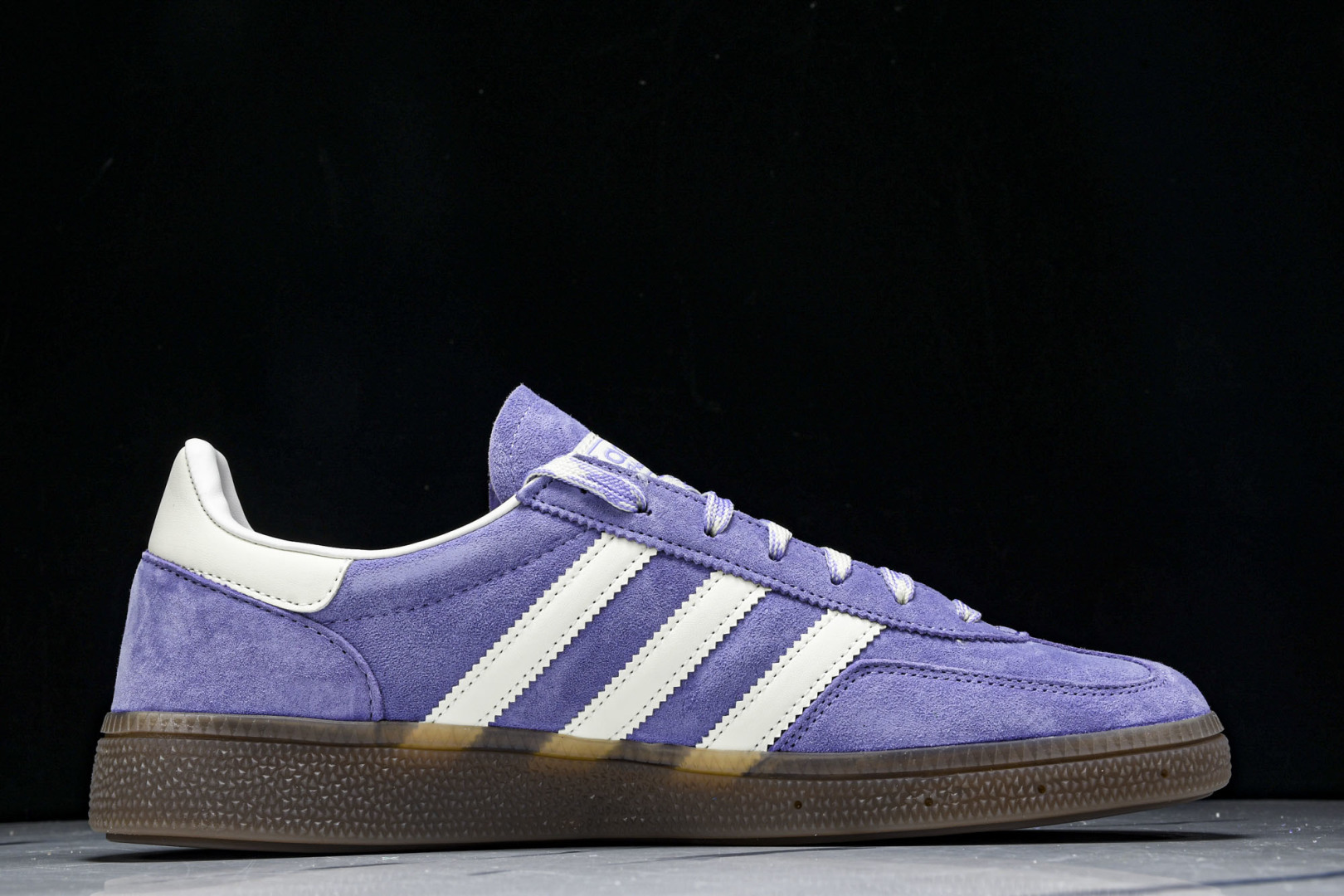 Originals 尺码36-45

纯原版出品-Handball SPezial 阿迪达斯经典款复古休
