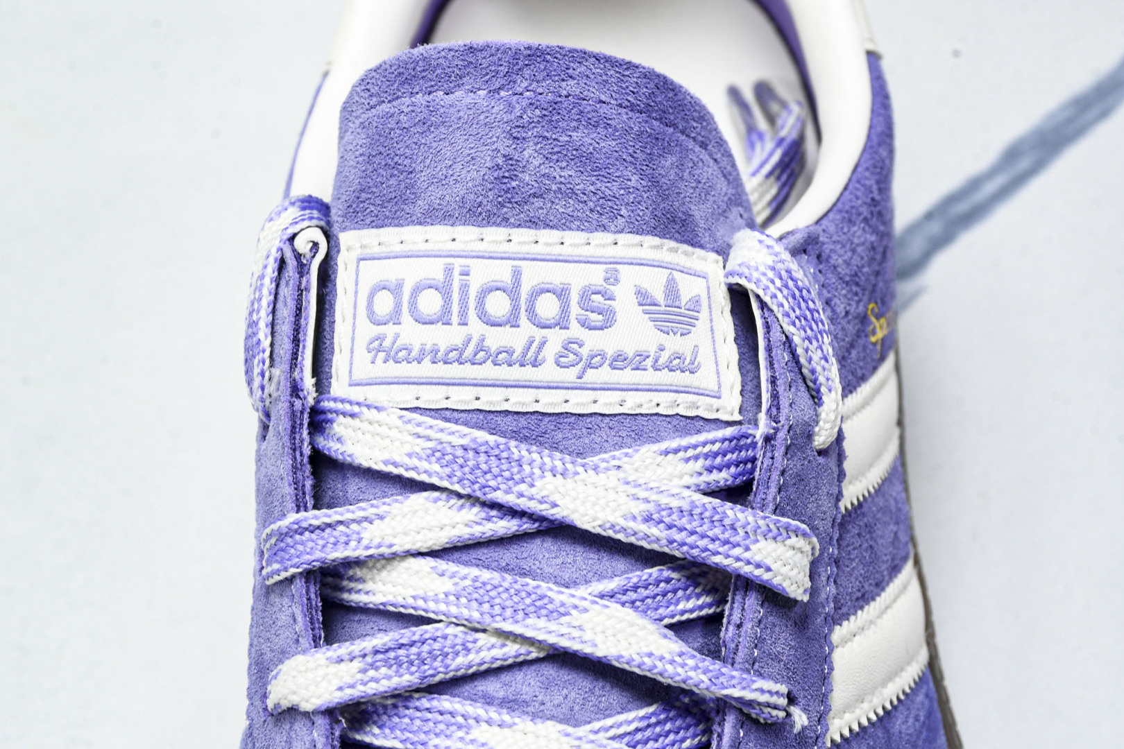 Originals 尺码36-45

纯原版出品-Handball SPezial 阿迪达斯经典款复古休