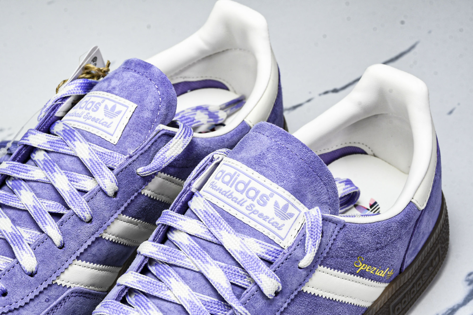 Originals 尺码36-45

纯原版出品-Handball SPezial 阿迪达斯经典款复古休