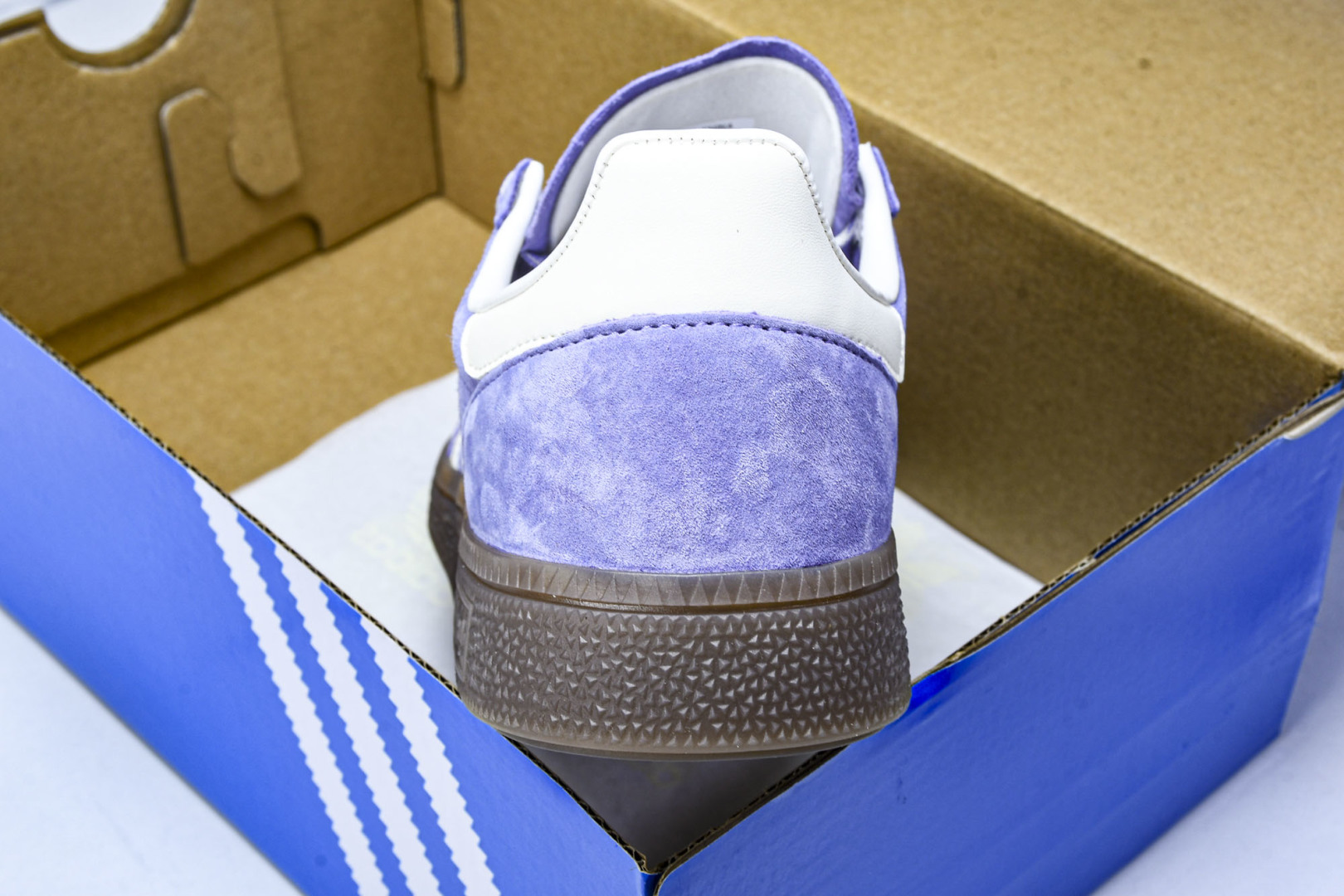 Originals 尺码36-45

纯原版出品-Handball SPezial 阿迪达斯经典款复古休