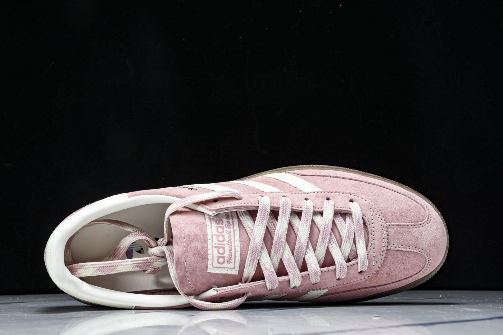 Originals 尺码36-45

纯原版出品-Handball SPezial 阿迪达斯经典款复古休