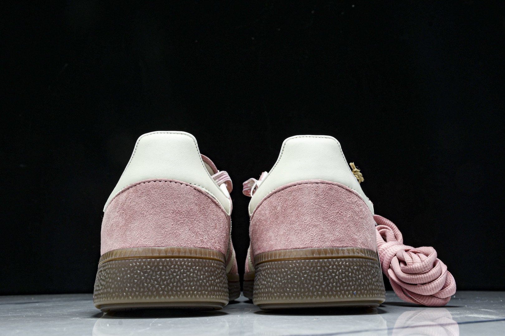 Originals 尺码36-45

纯原版出品-Handball SPezial 阿迪达斯经典款复古休