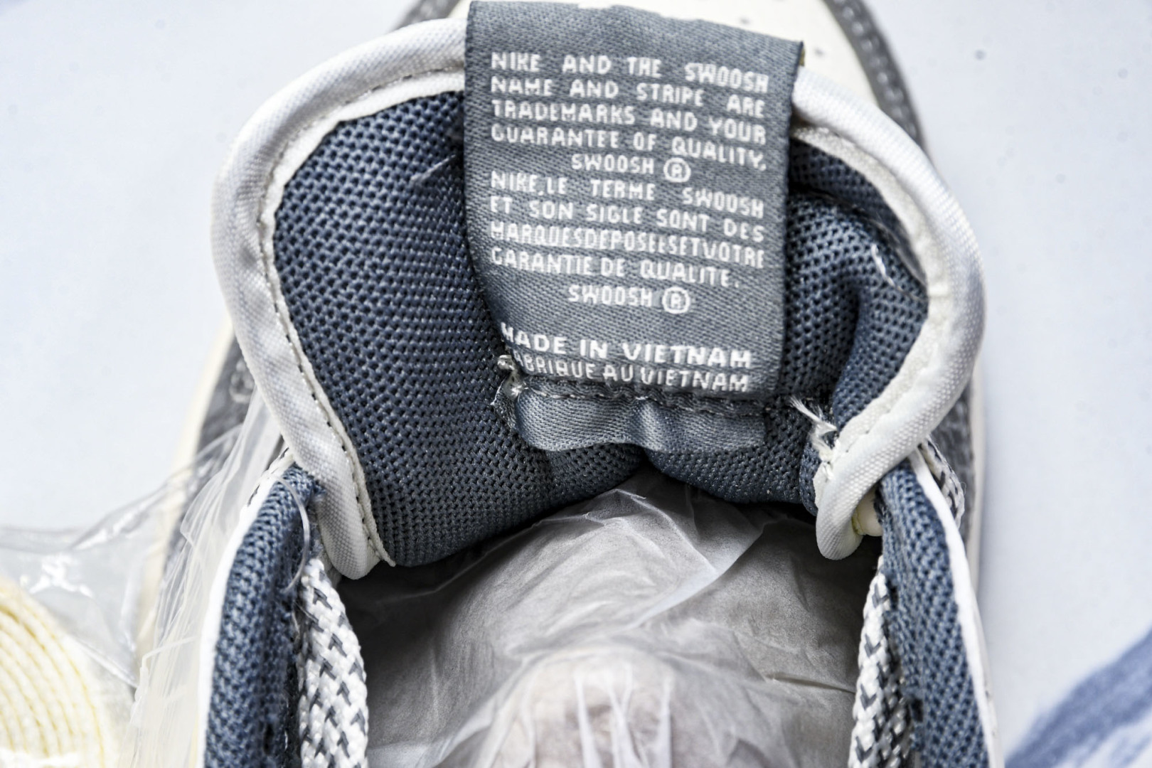 Low 尺码36-45

纯原版出品-Travis Scott x Fragment Design x 