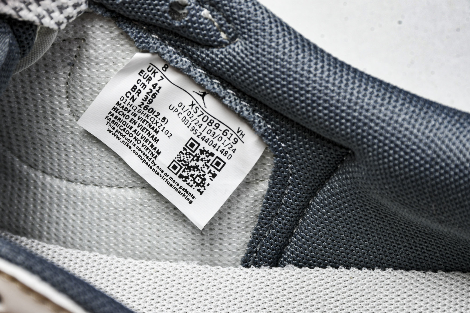 Low 尺码36-45

纯原版出品-Travis Scott x Fragment Design x 