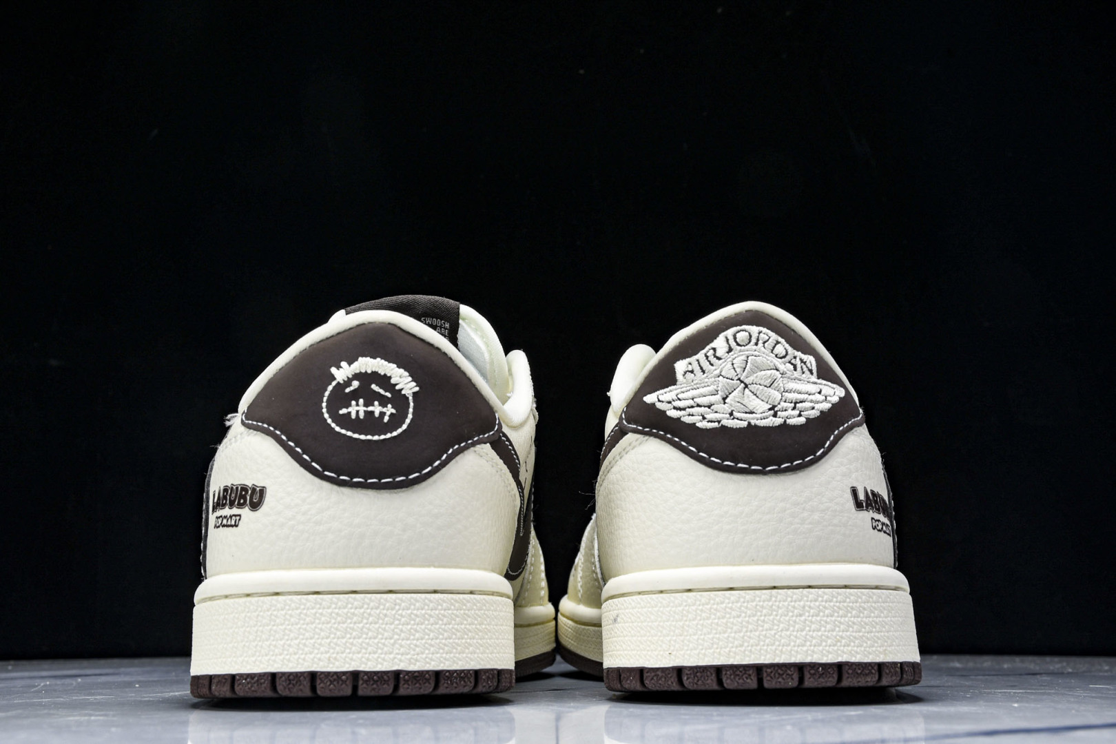 Low 尺码36-45

纯原版出品-Travis Scott x Fragment Design x 