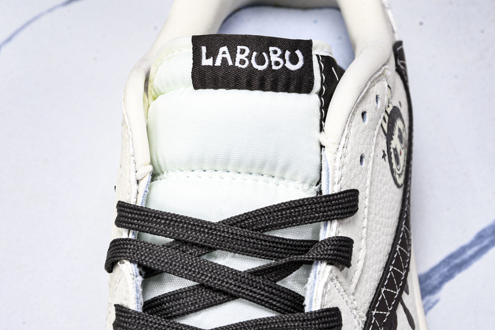 Low 尺码36-45

纯原版出品-Travis Scott x Fragment Design x 