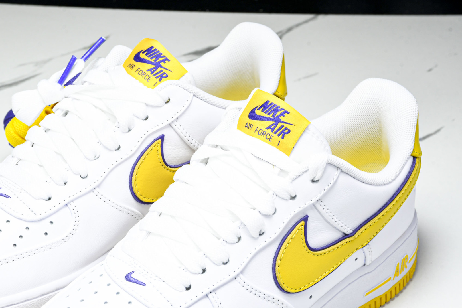 AF1 尺码36-46

纯原版出品-Air Force 1'07 Low 科比 全头层 空军一号低帮休