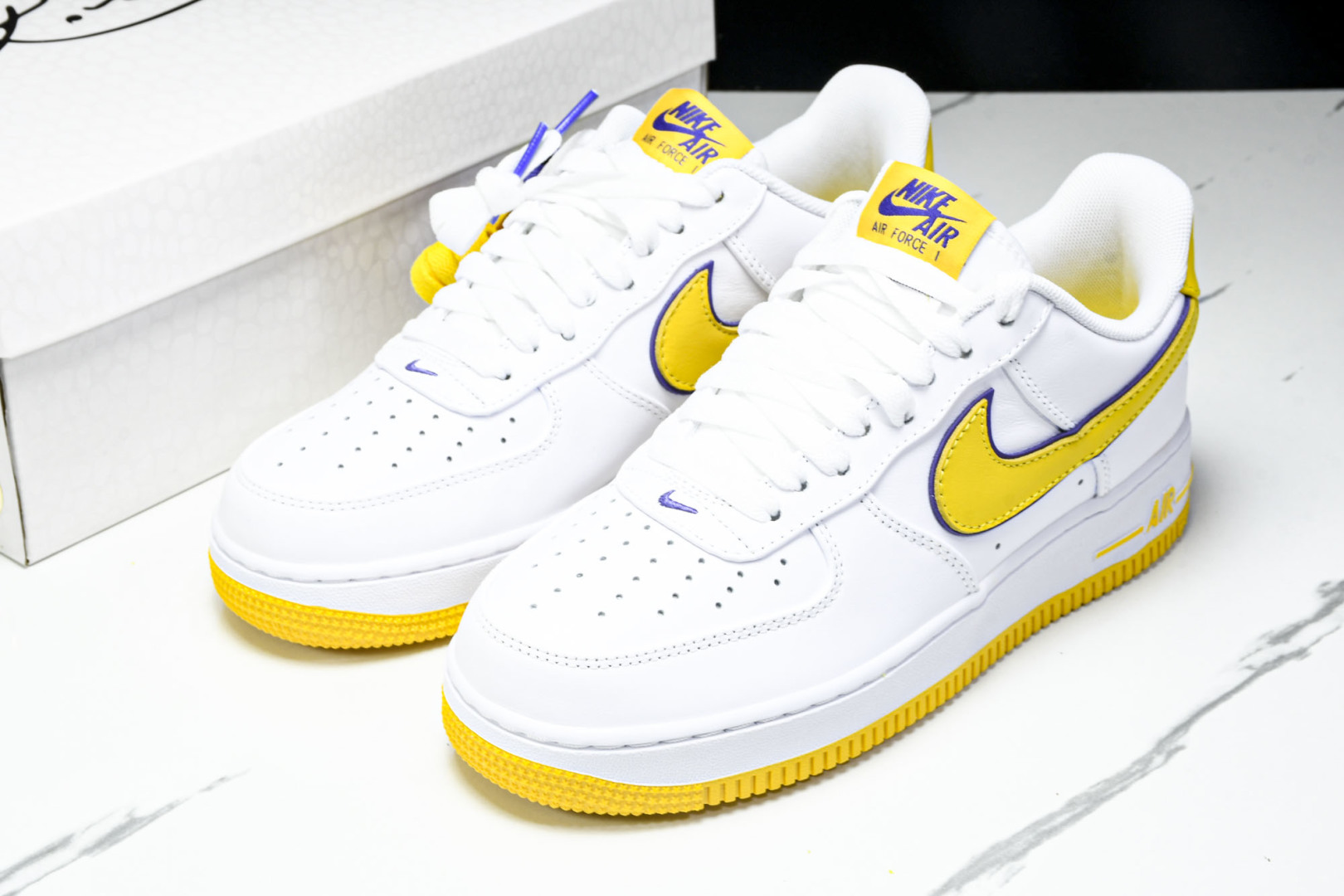 AF1 尺码36-46

纯原版出品-Air Force 1'07 Low 科比 全头层 空军一号低帮休