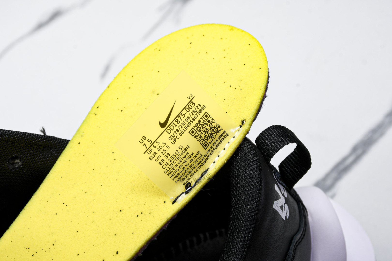 Sacai 尺码36-47.5

纯原版出品-Sacai X Nik VaPorWaffle 联名解构 