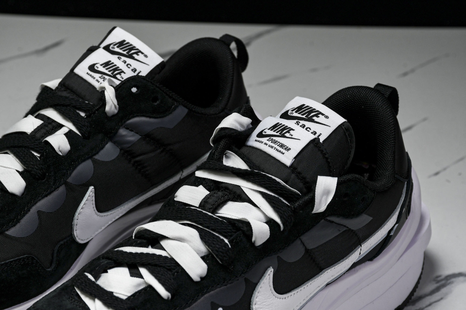 Sacai 尺码36-47.5

纯原版出品-Sacai X Nik VaPorWaffle 联名解构 