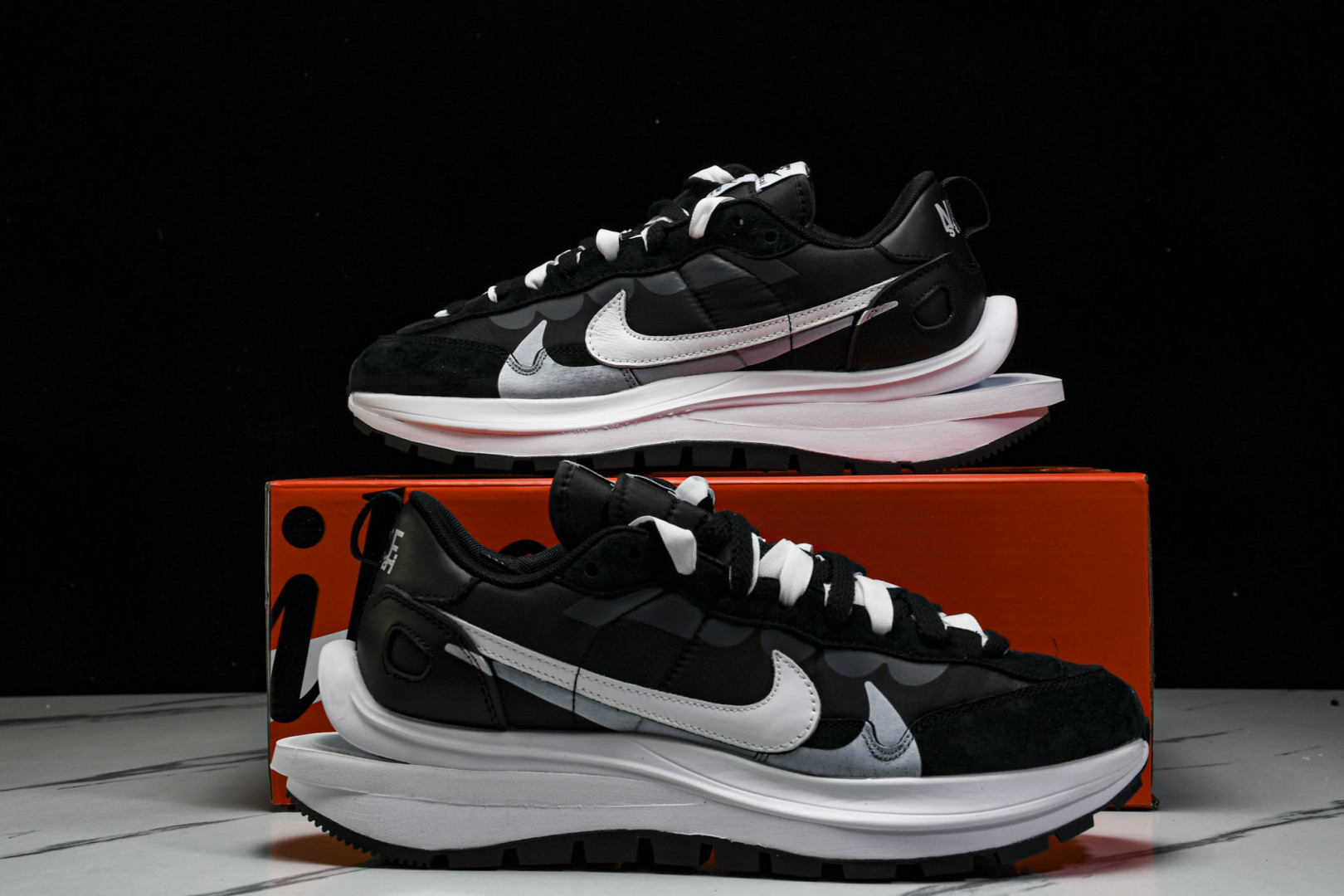 Sacai 尺码36-47.5

纯原版出品-Sacai X Nik VaPorWaffle 联名解构 