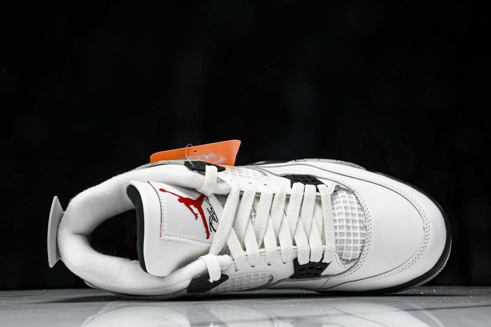 AJ4白水泥 尺码40.5-48.5

纯原出品-Air Jordan 4 Retro White Ce