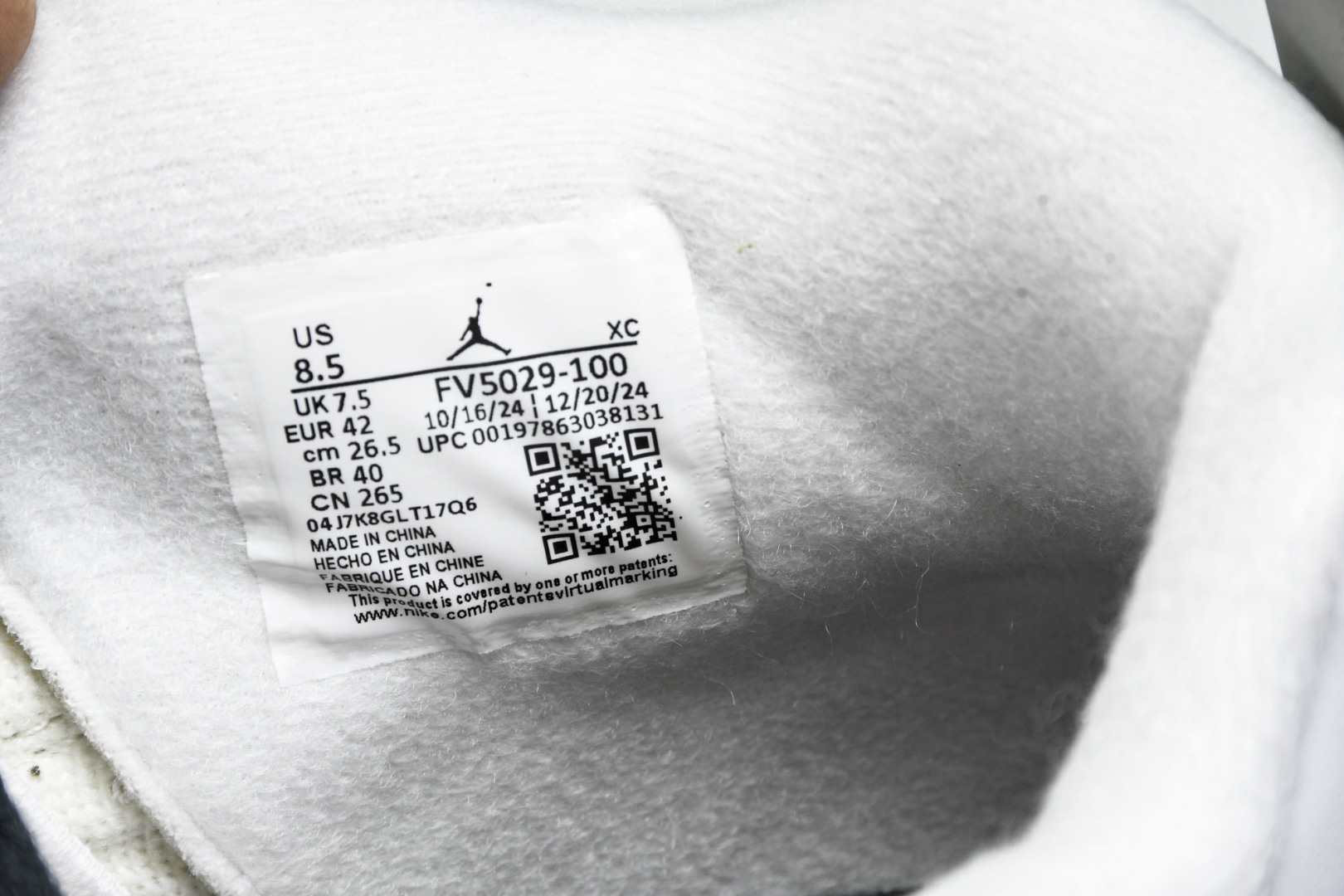 AJ4白水泥 尺码40.5-48.5

纯原出品-Air Jordan 4 Retro White Ce