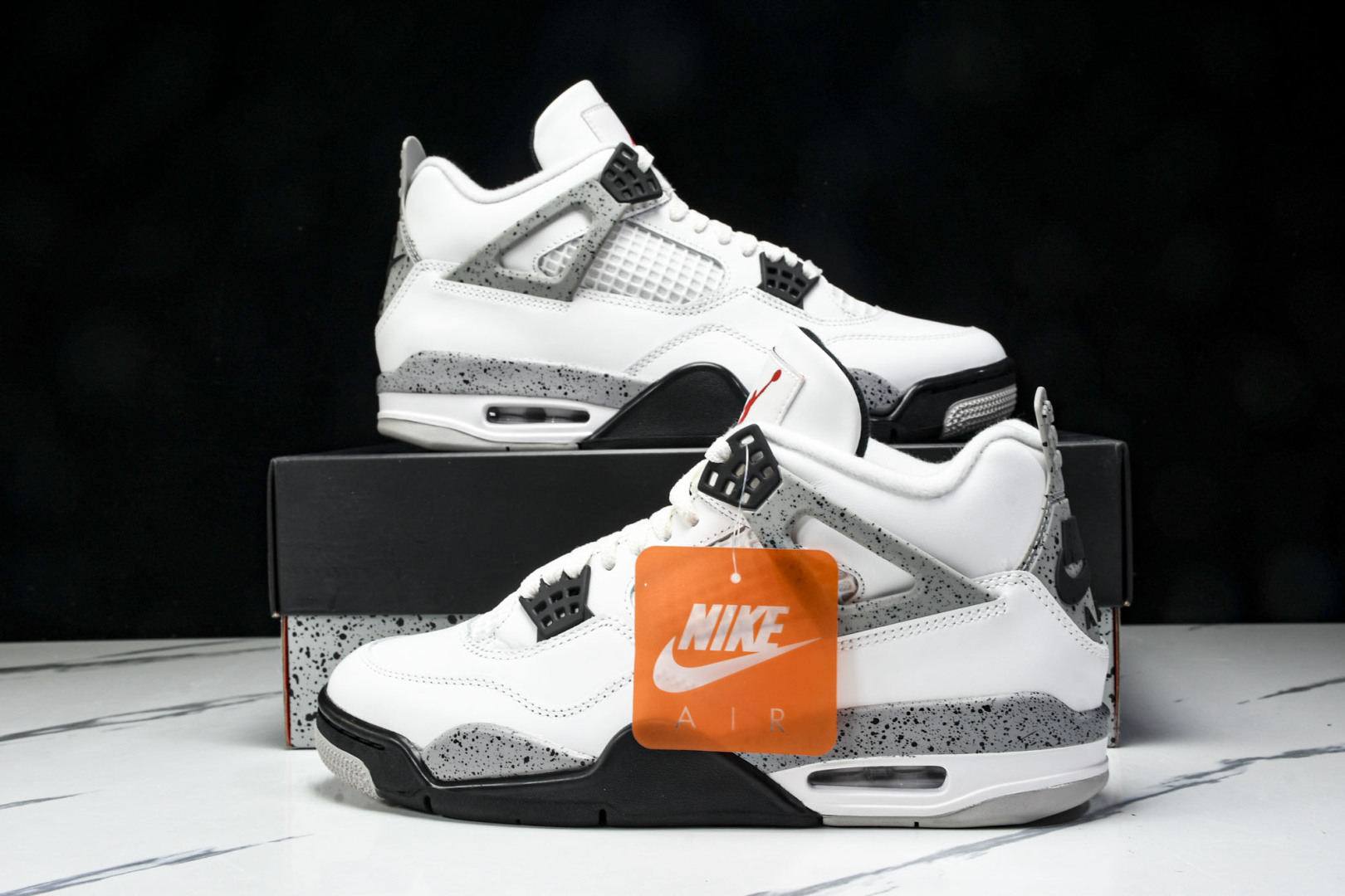 AJ4白水泥 尺码40.5-48.5

纯原出品-Air Jordan 4 Retro White Ce