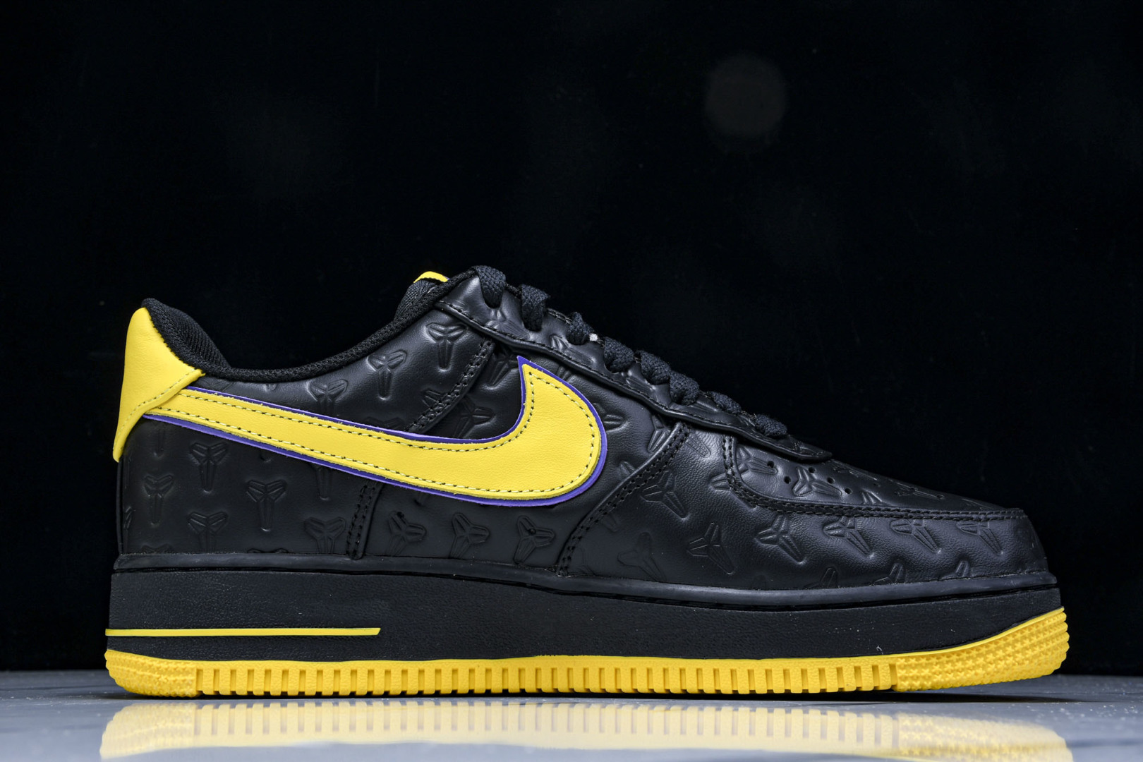 AF1 尺码36-46

纯原版出品-Air Force 1'07 Low 科比 全头层 空军一号低帮休