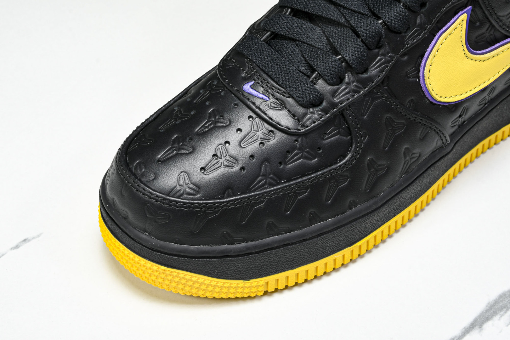 AF1 尺码36-46

纯原版出品-Air Force 1'07 Low 科比 全头层 空军一号低帮休