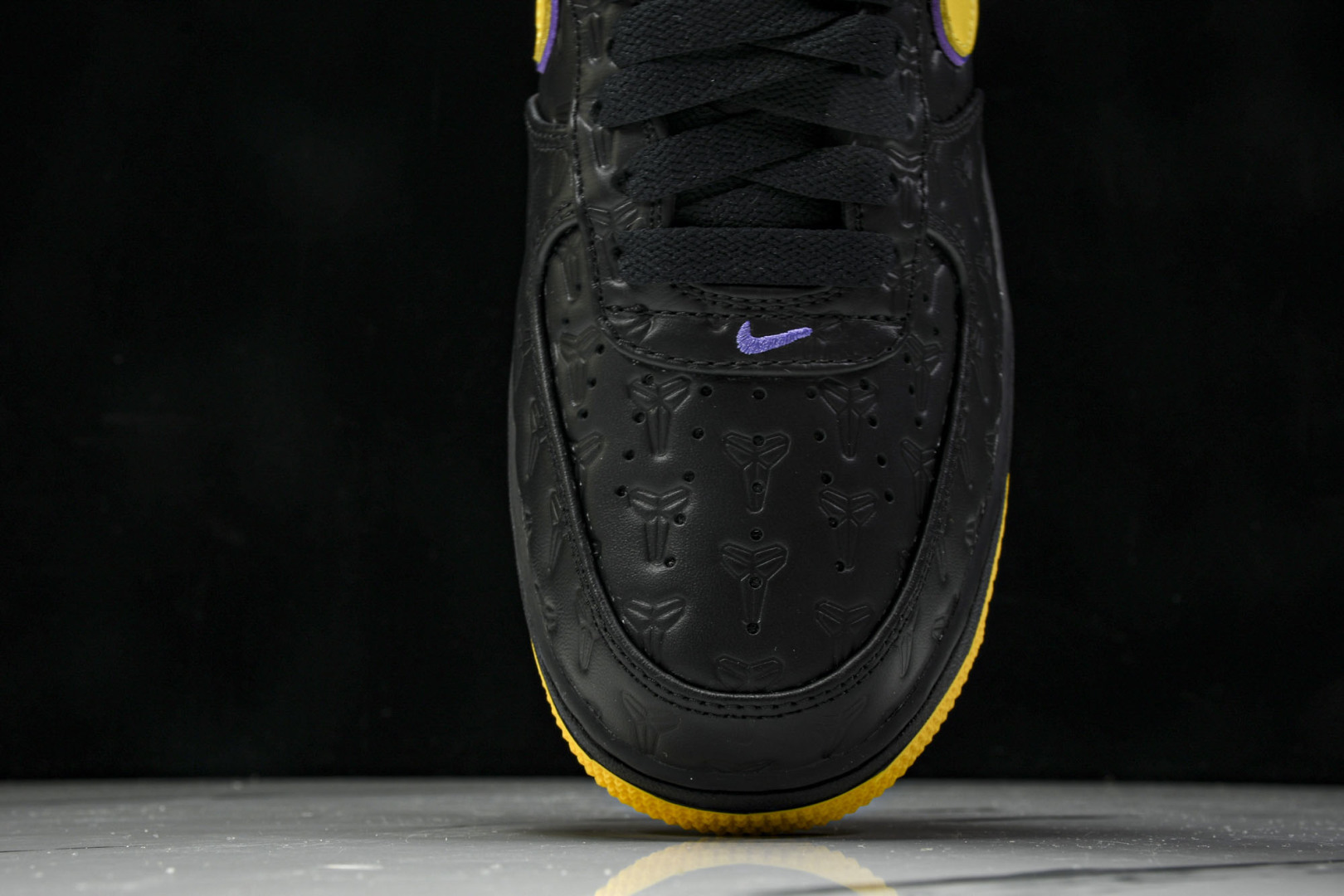 AF1 尺码36-46

纯原版出品-Air Force 1'07 Low 科比 全头层 空军一号低帮休