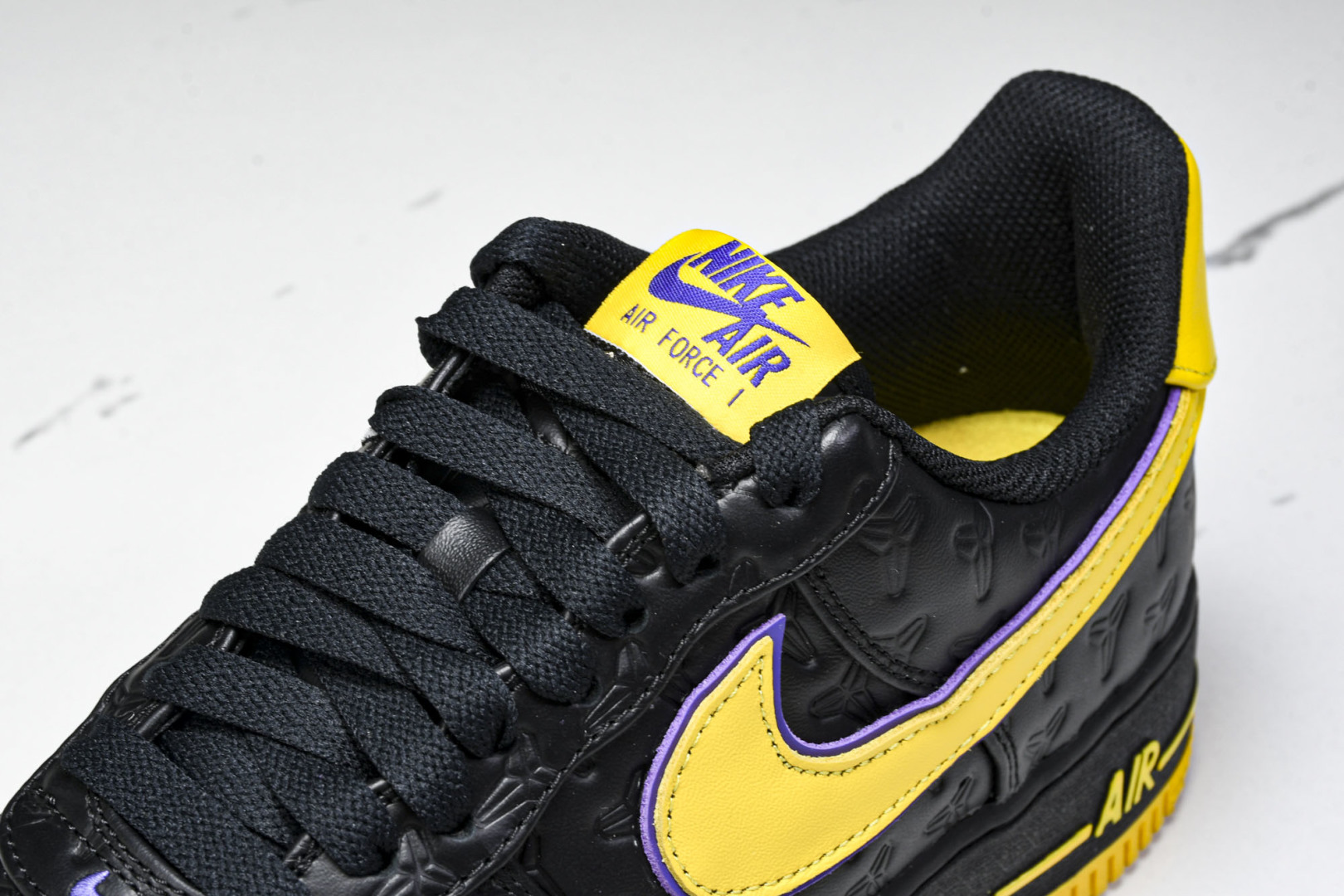 AF1 尺码36-46

纯原版出品-Air Force 1'07 Low 科比 全头层 空军一号低帮休