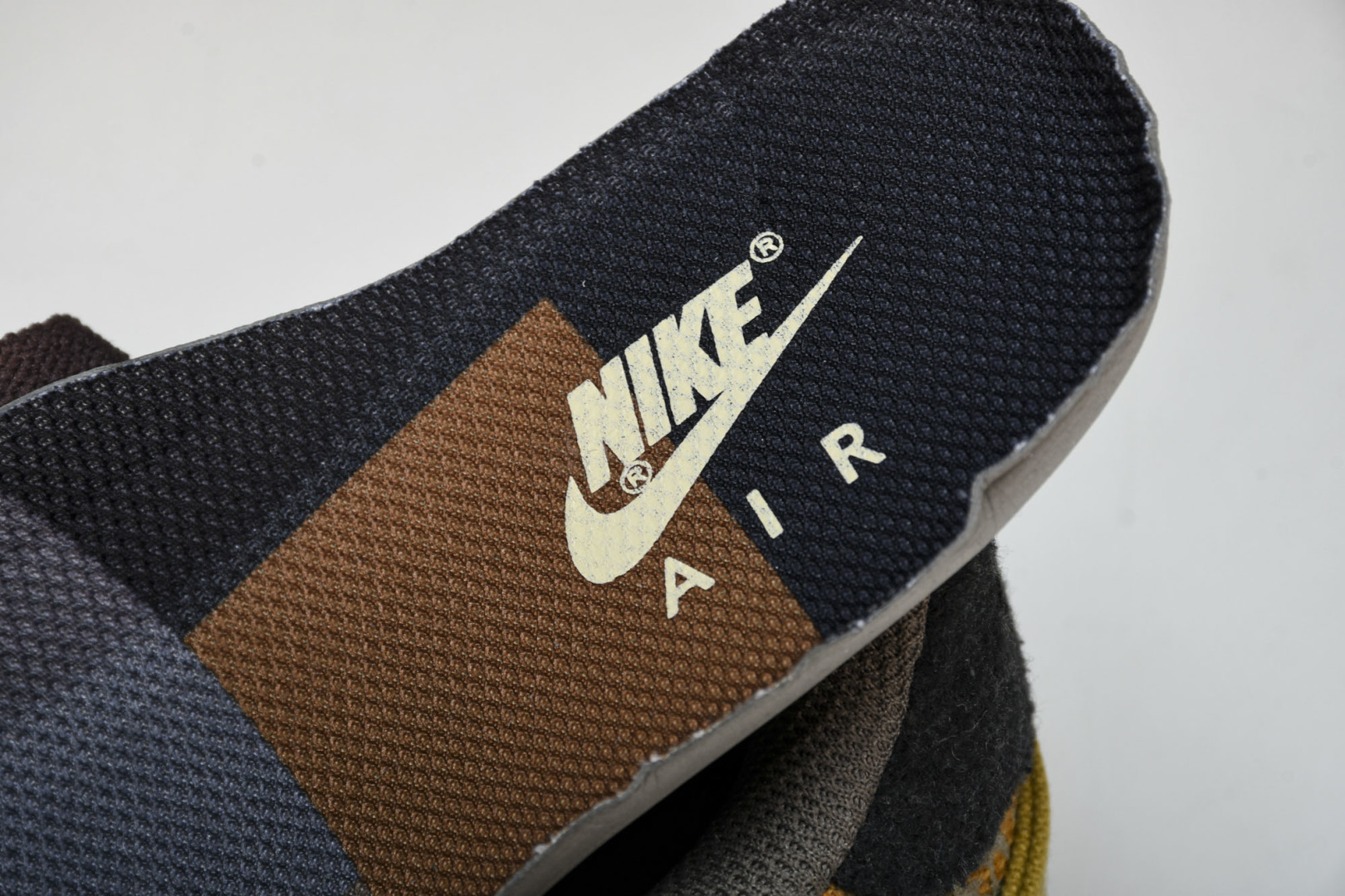 AF1 尺码36-46

纯原版出品-Travis Scott x Nk AF 1 Low Cactus