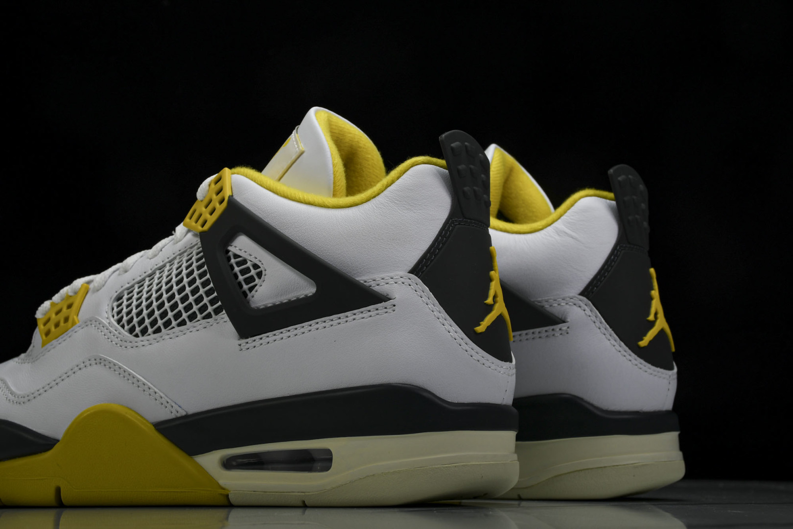 
【纯原】Air Jordan AJ4 Retro 白黄雷公 AQ9129-101-YZ005
尺码：4