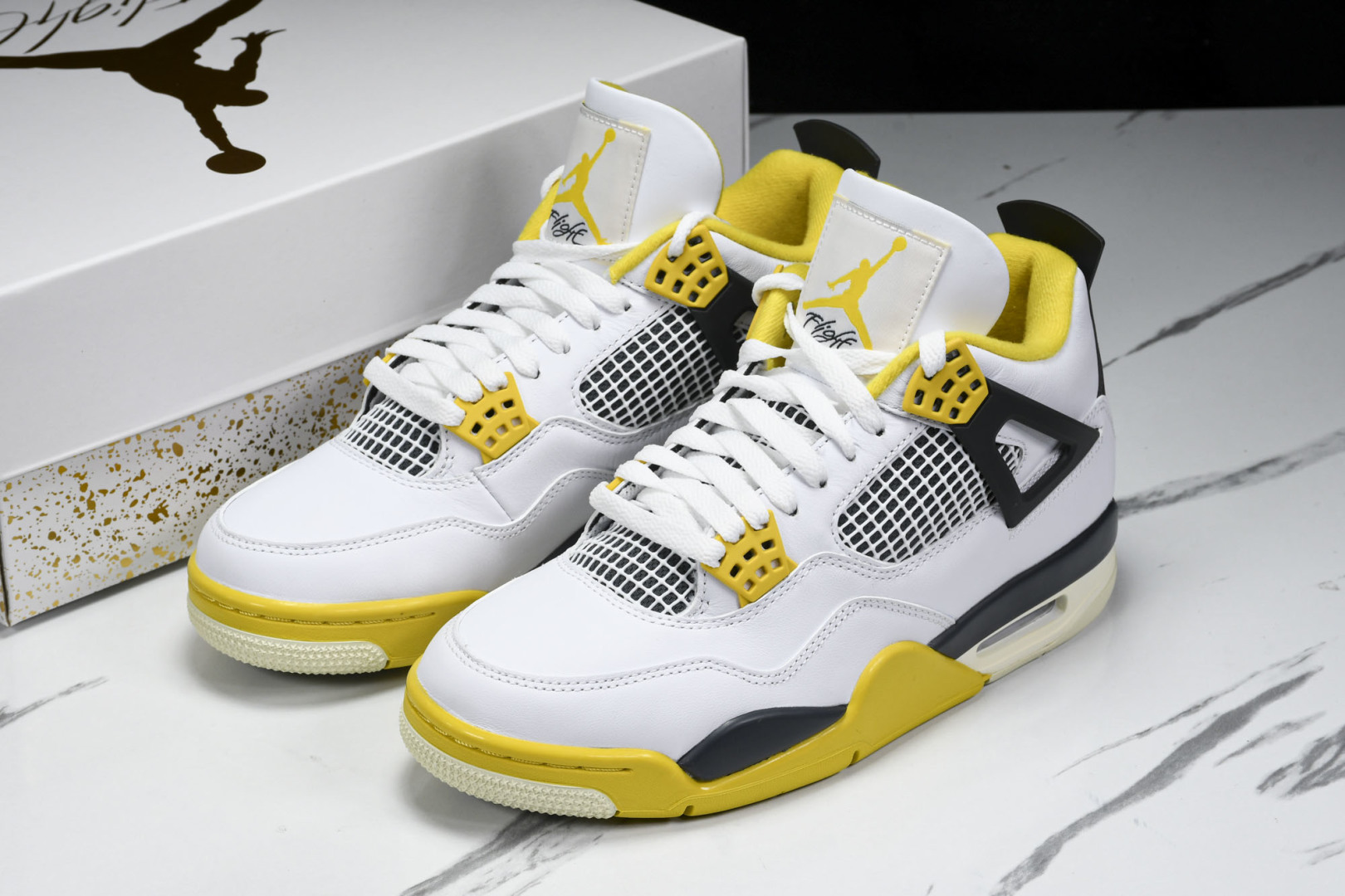 
【纯原】Air Jordan AJ4 Retro 白黄雷公 AQ9129-101-YZ005
尺码：4