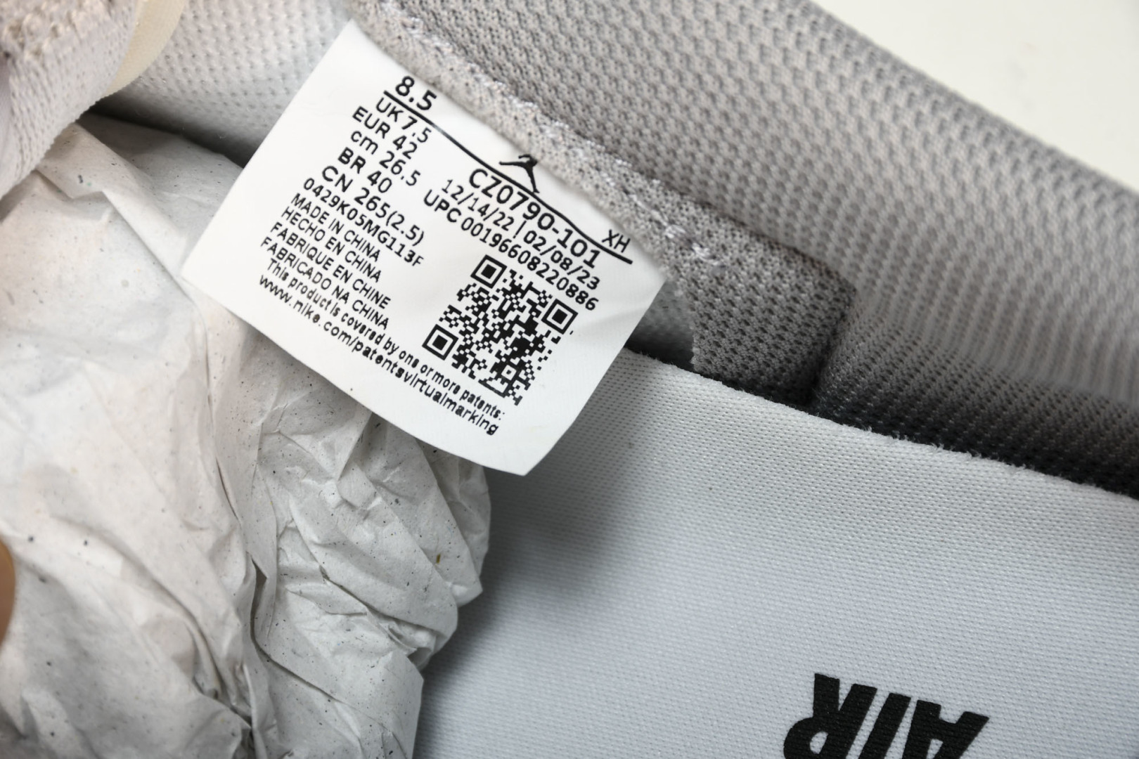 AJLow白灰 尺码40-47.5

纯原版出品-Air Jordan 1 Low OG“AtmosPh