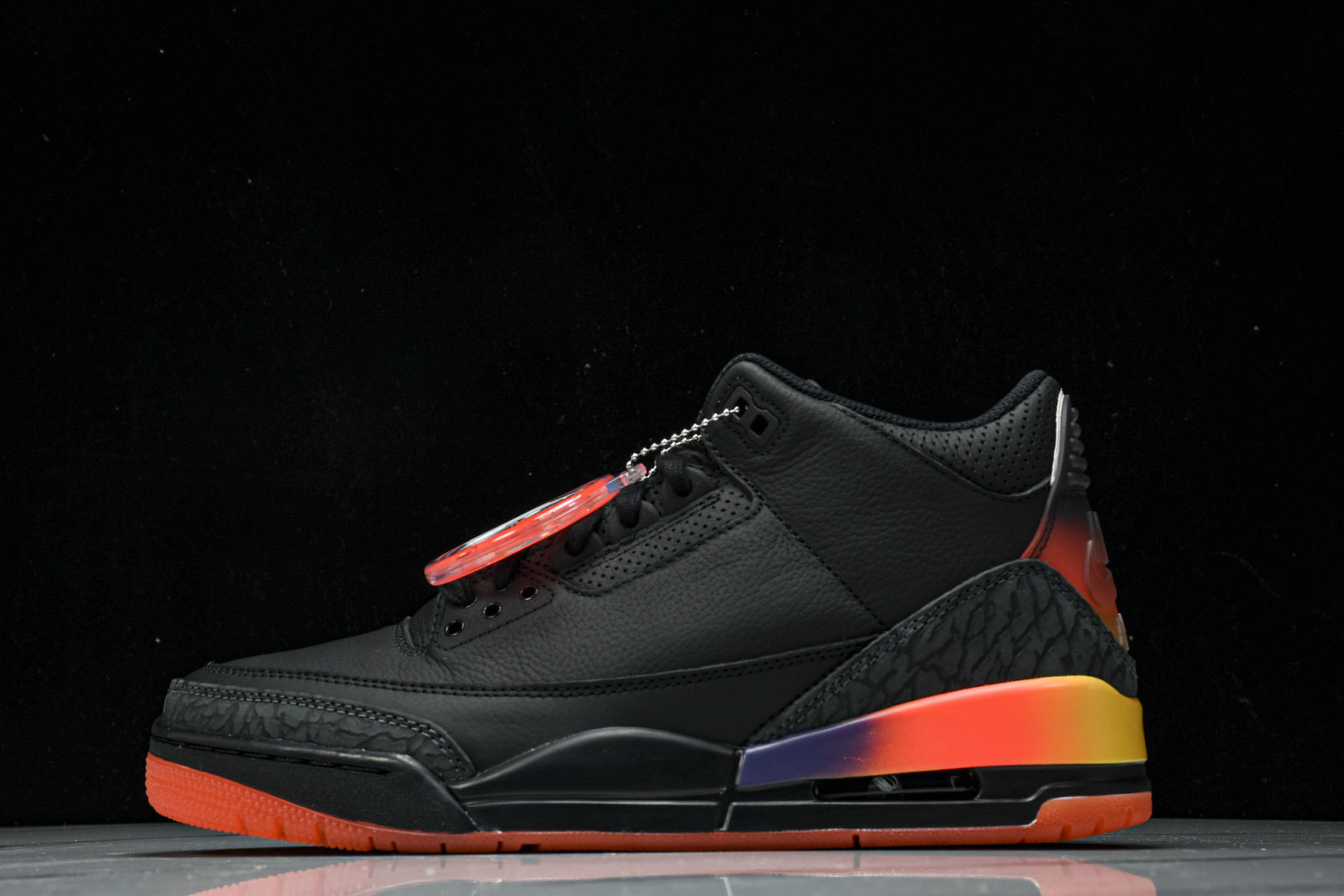 AJ3爆裂纹 尺码40-48.5

纯原出品-J Balvin x AJ Air Jordan 3 Re