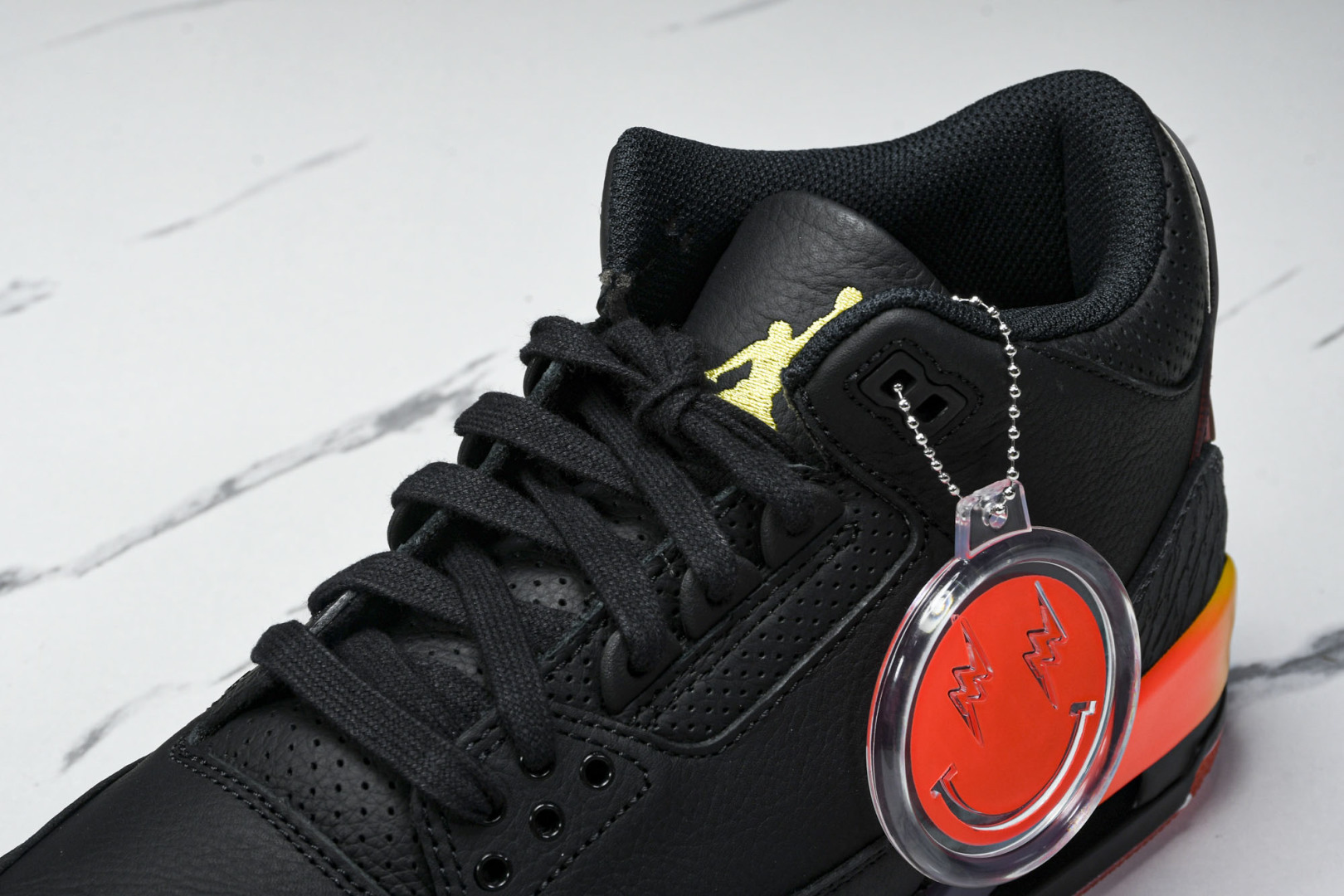 AJ3爆裂纹 尺码40-48.5

纯原出品-J Balvin x AJ Air Jordan 3 Re