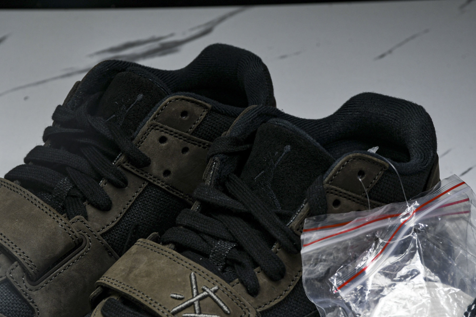 AJ Low黑棕 尺码40-48.5

纯原版出品-Travis Scott x Jordan JumP